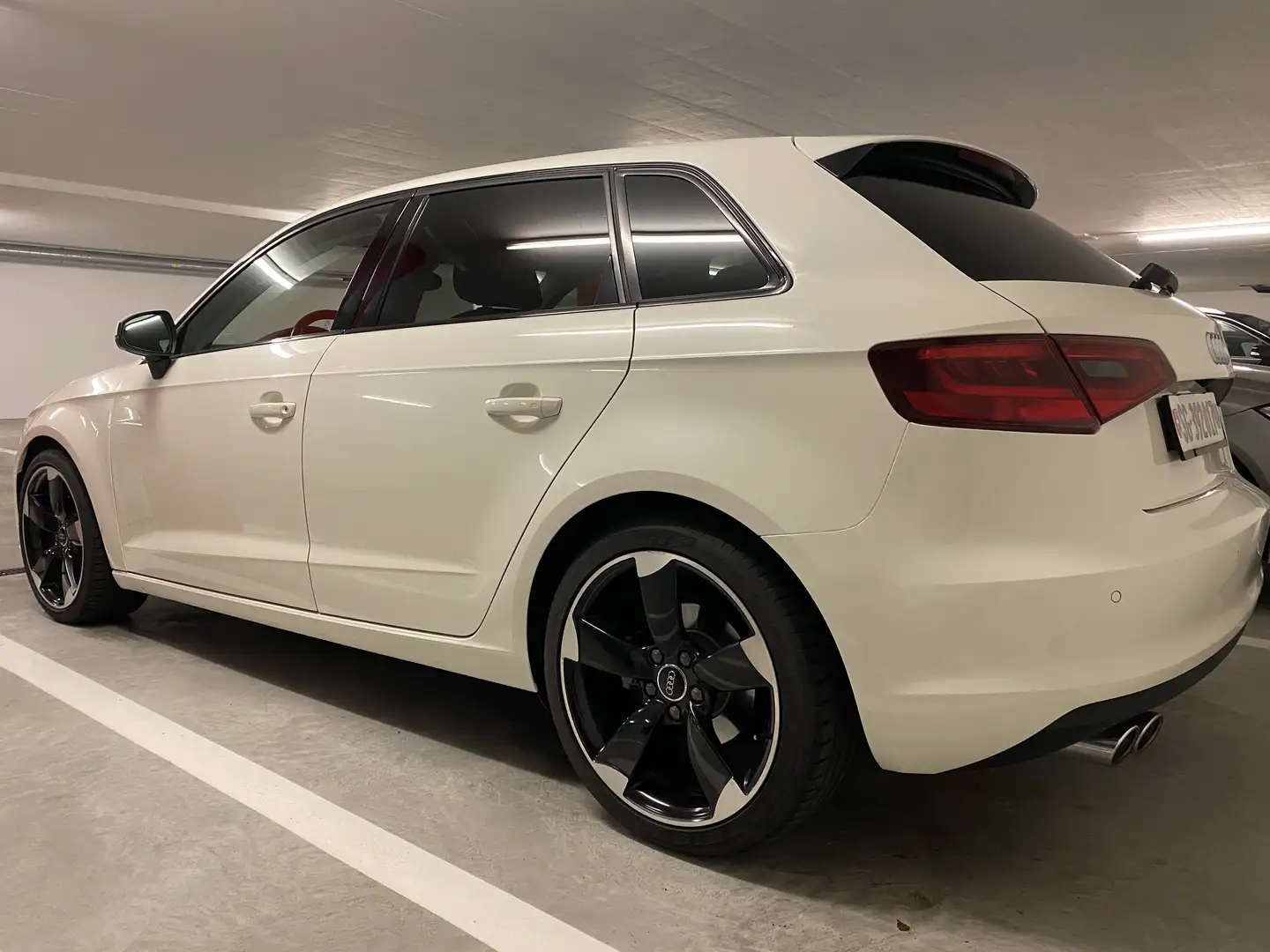 Audi A3 A3 2.0 TDI Sportback (clean diesel) S tronic Attra Weiß - 2