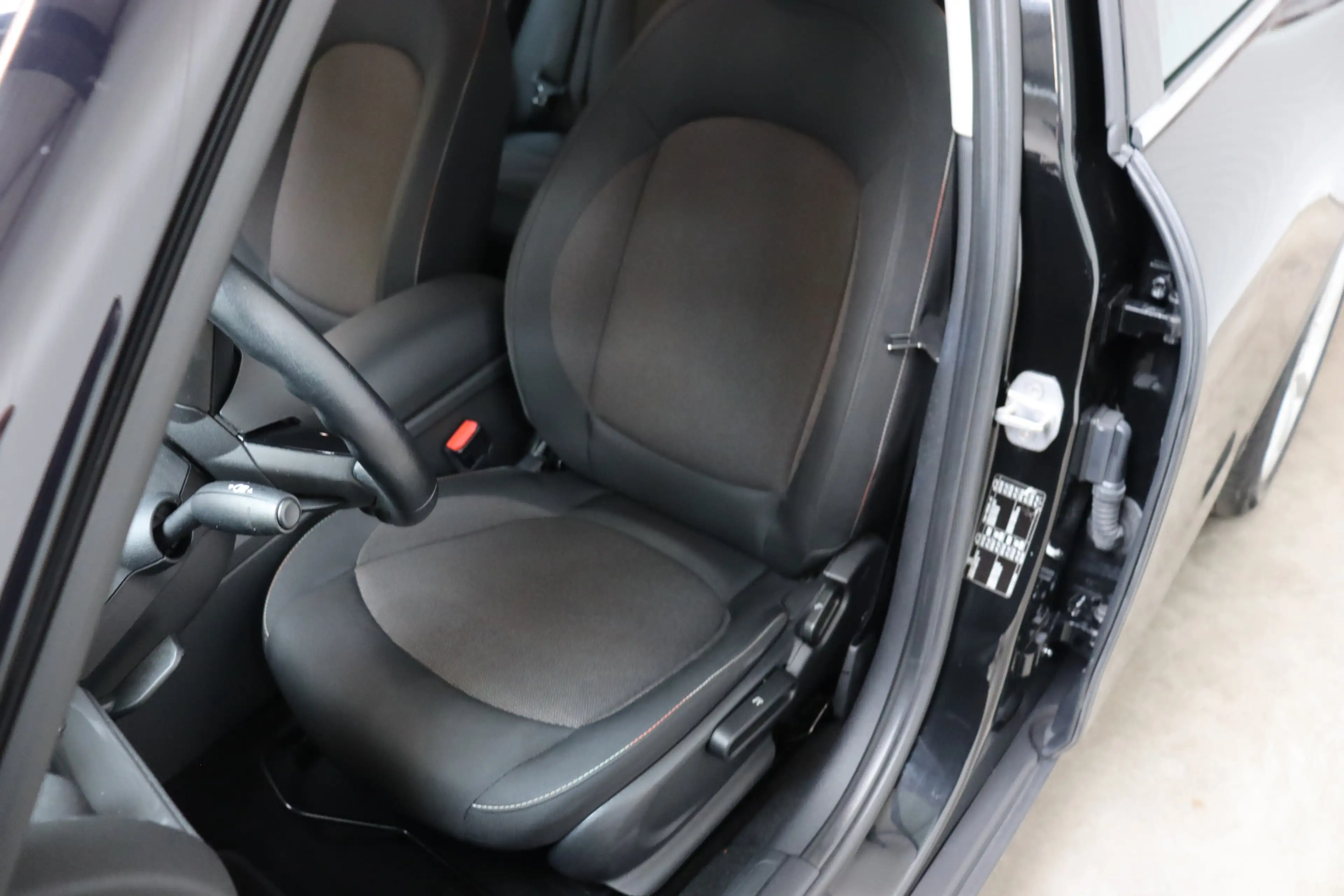 MINI Cooper Clubman 1.5 Business / Navigatiesysteem / Bluetooth / Airc — photo 13