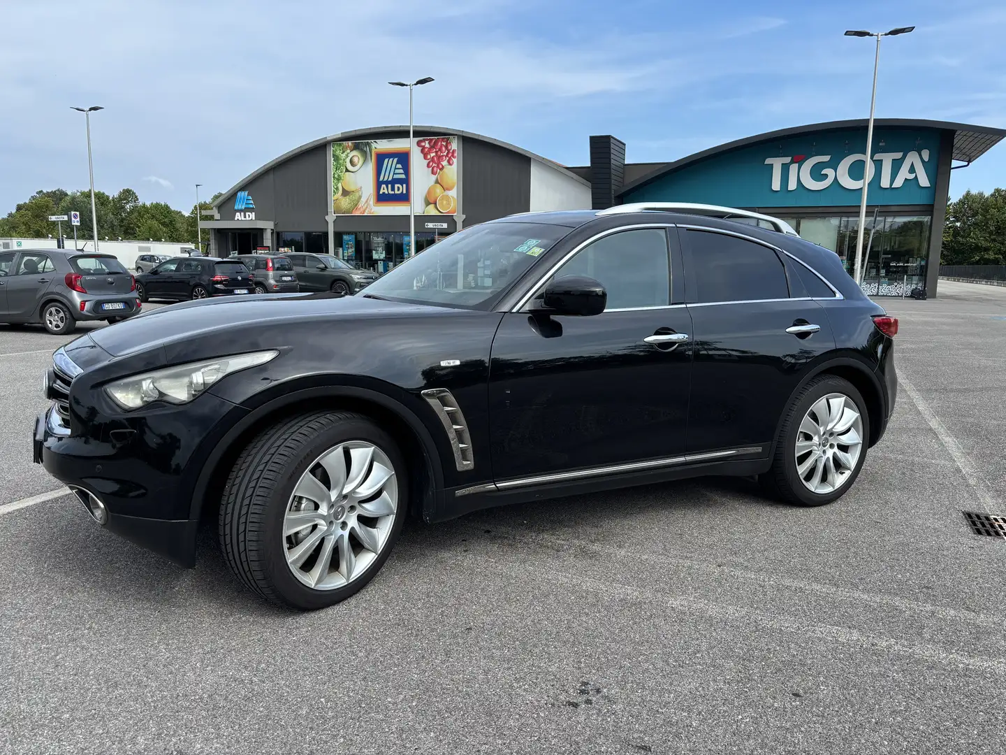 Infiniti FX FX30d AWD Aut. S Premium - 2