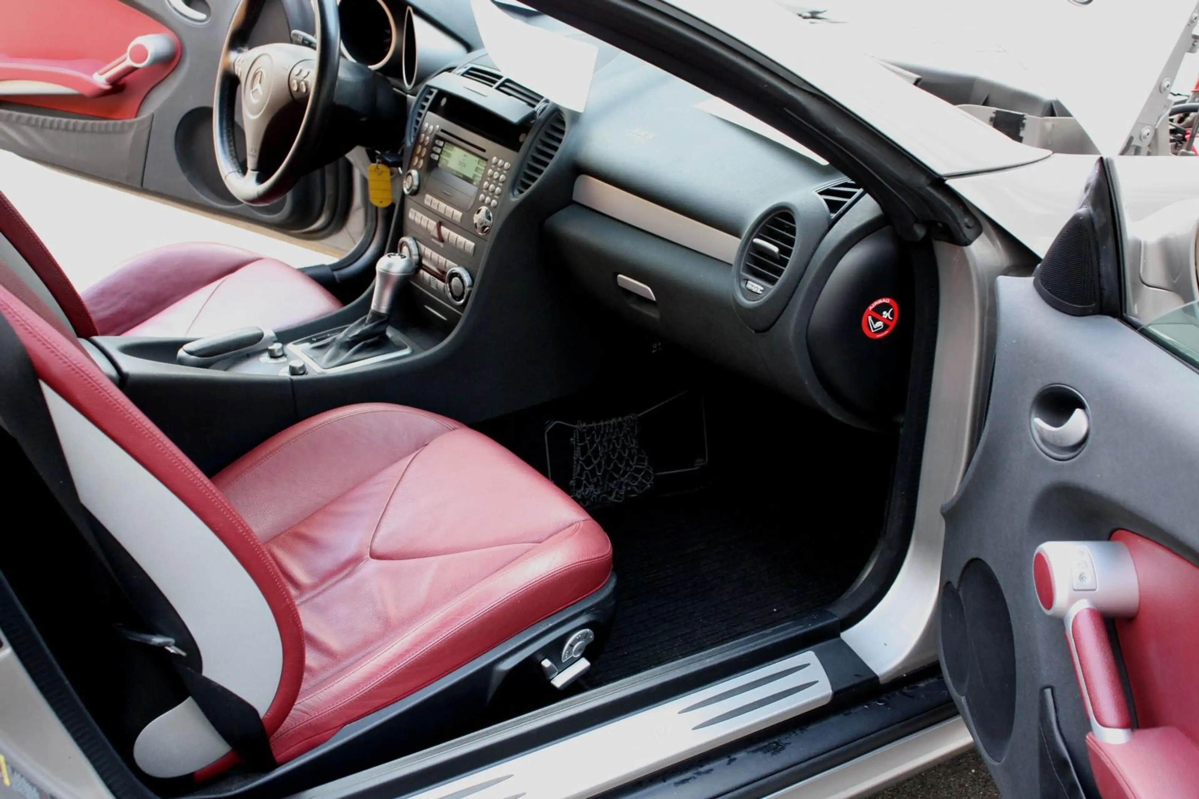 Mercedes-Benz SLK 350 Leder rot Memory Winter Navi 3.5 V6 KAT — photo 14