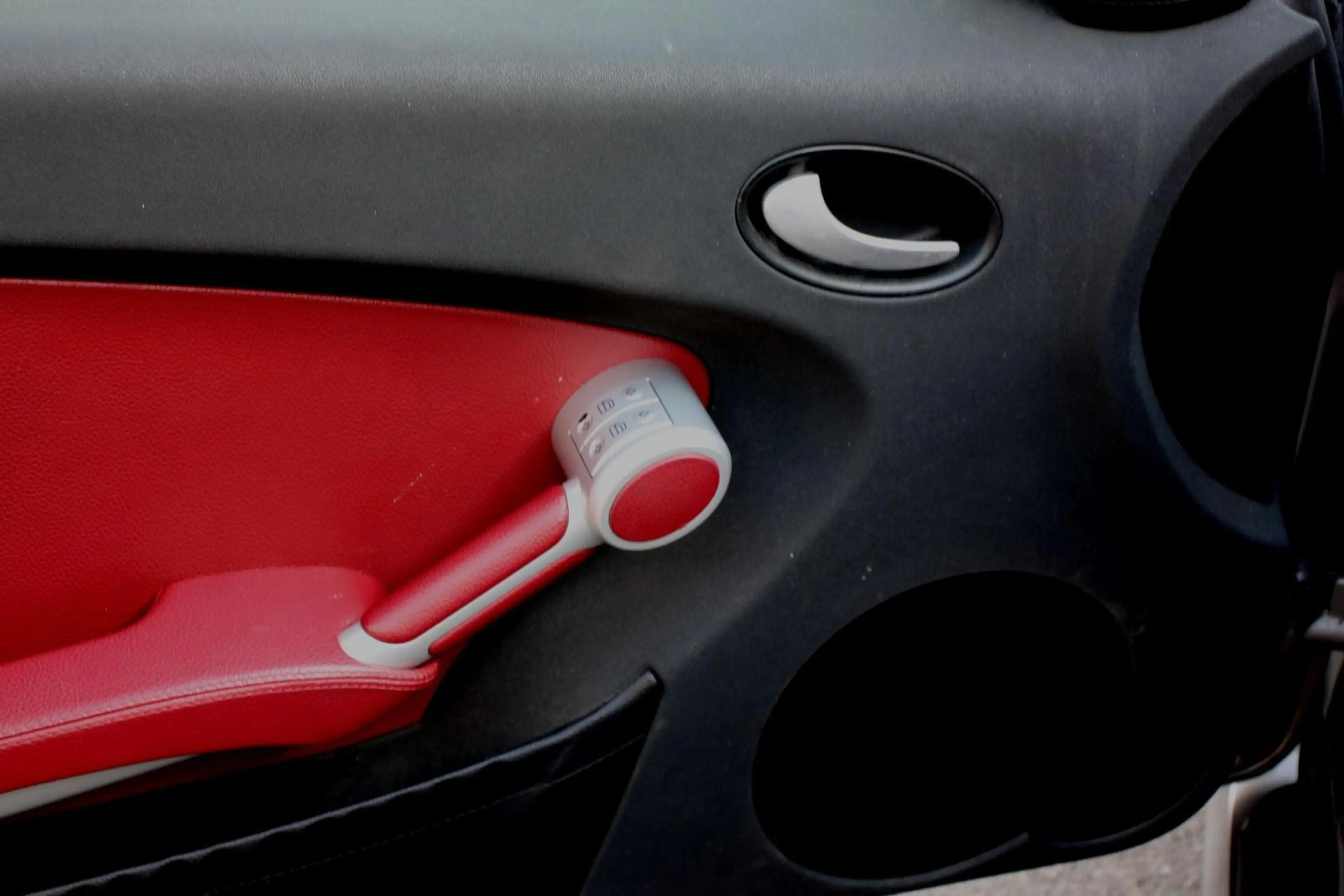 Mercedes-Benz SLK 350 Leder rot Memory Winter Navi 3.5 V6 KAT — photo 6