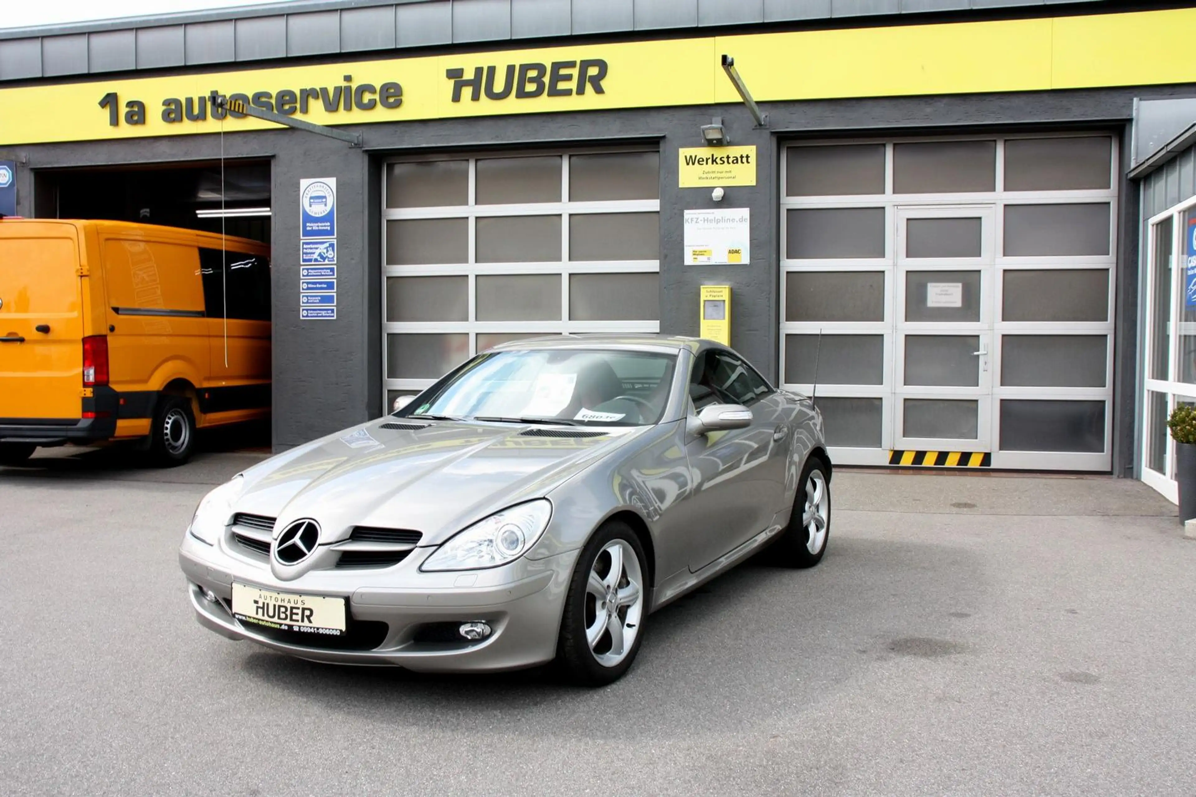 Mercedes-Benz SLK 350 Leder rot Memory Winter Navi 3.5 V6 KAT