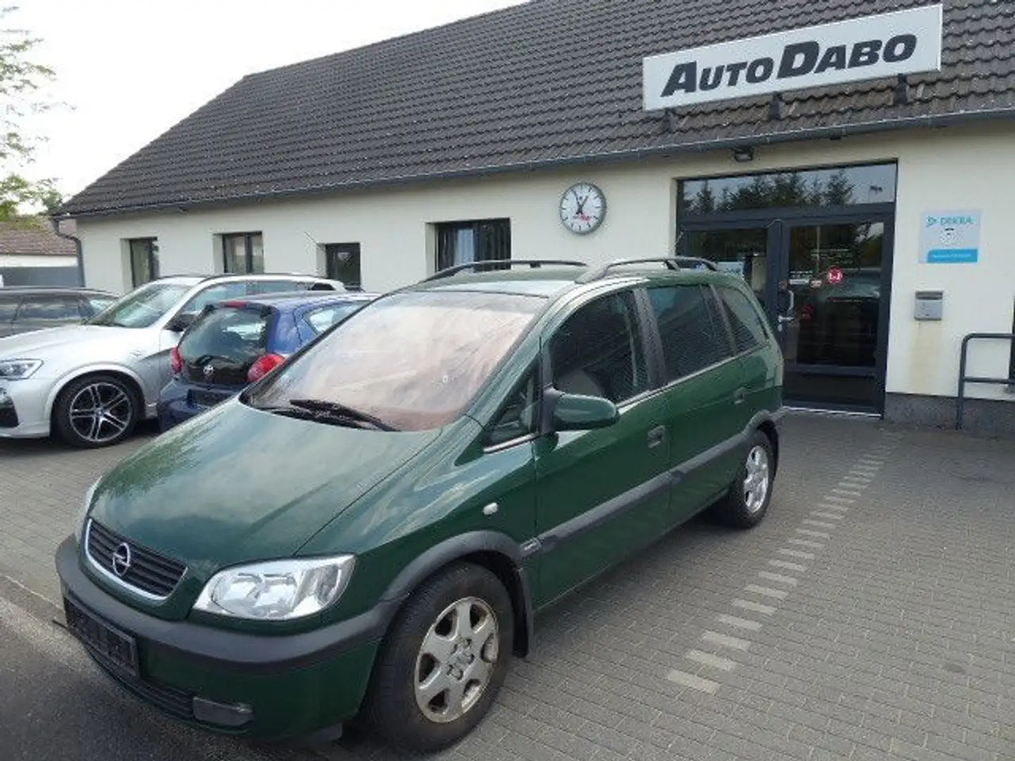 Opel Zafira 1.8 16V Elegance Зелений - 1