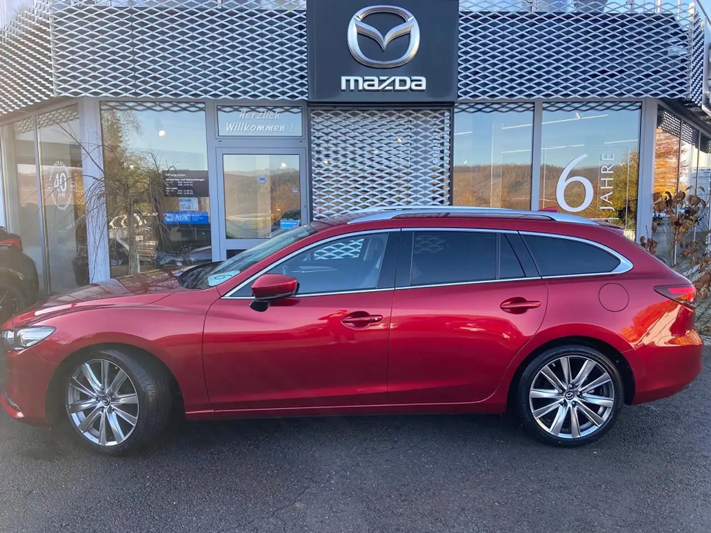 Mazda 6 Kombi Sports-Line inkl. AHK + WR + Leder Rot - 2