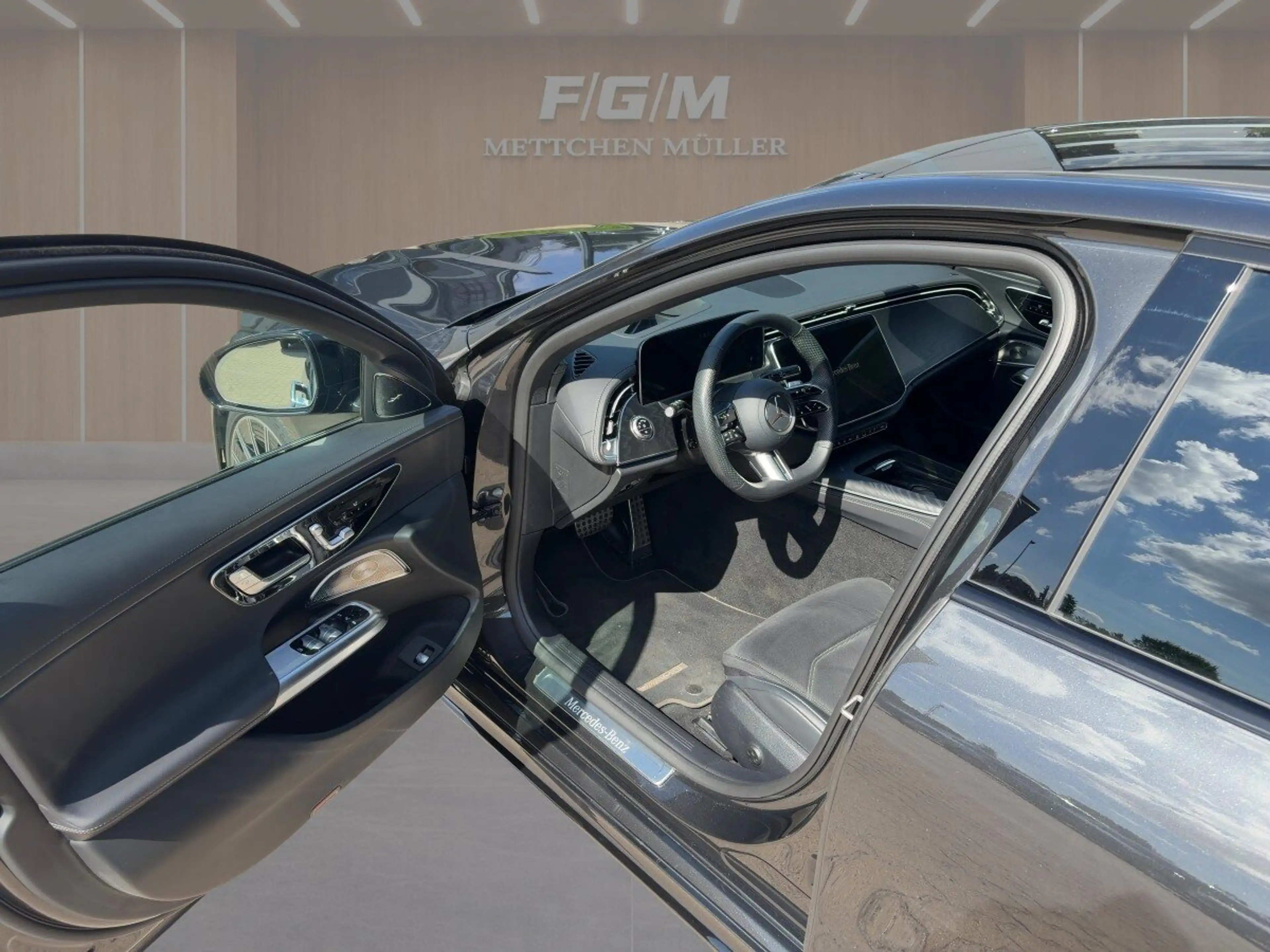 Mercedes-Benz E 450 E 450 AMG PREMIUM PLUS+STANDHZG+HUD+360+PANO+MEM — photo 6