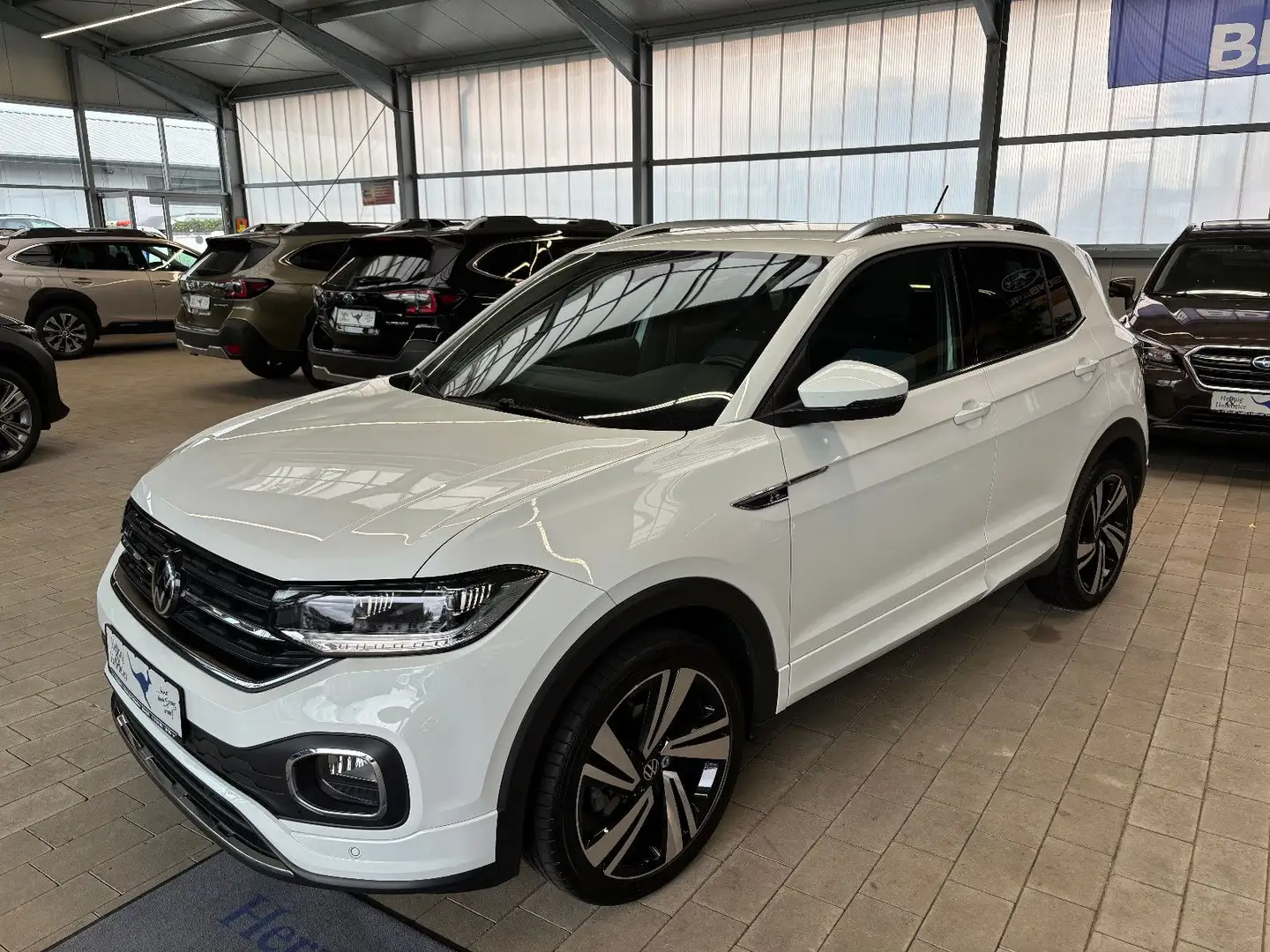 Volkswagen T-Cross Style R-Line Weiß - 2