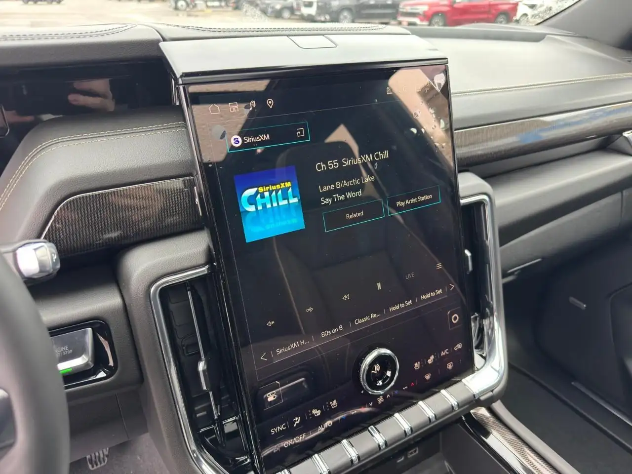 GMC Yukon снимка GMC Yukon