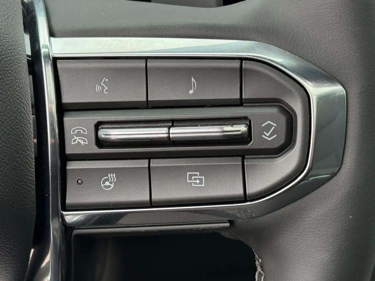 GMC Yukon снимка GMC Yukon