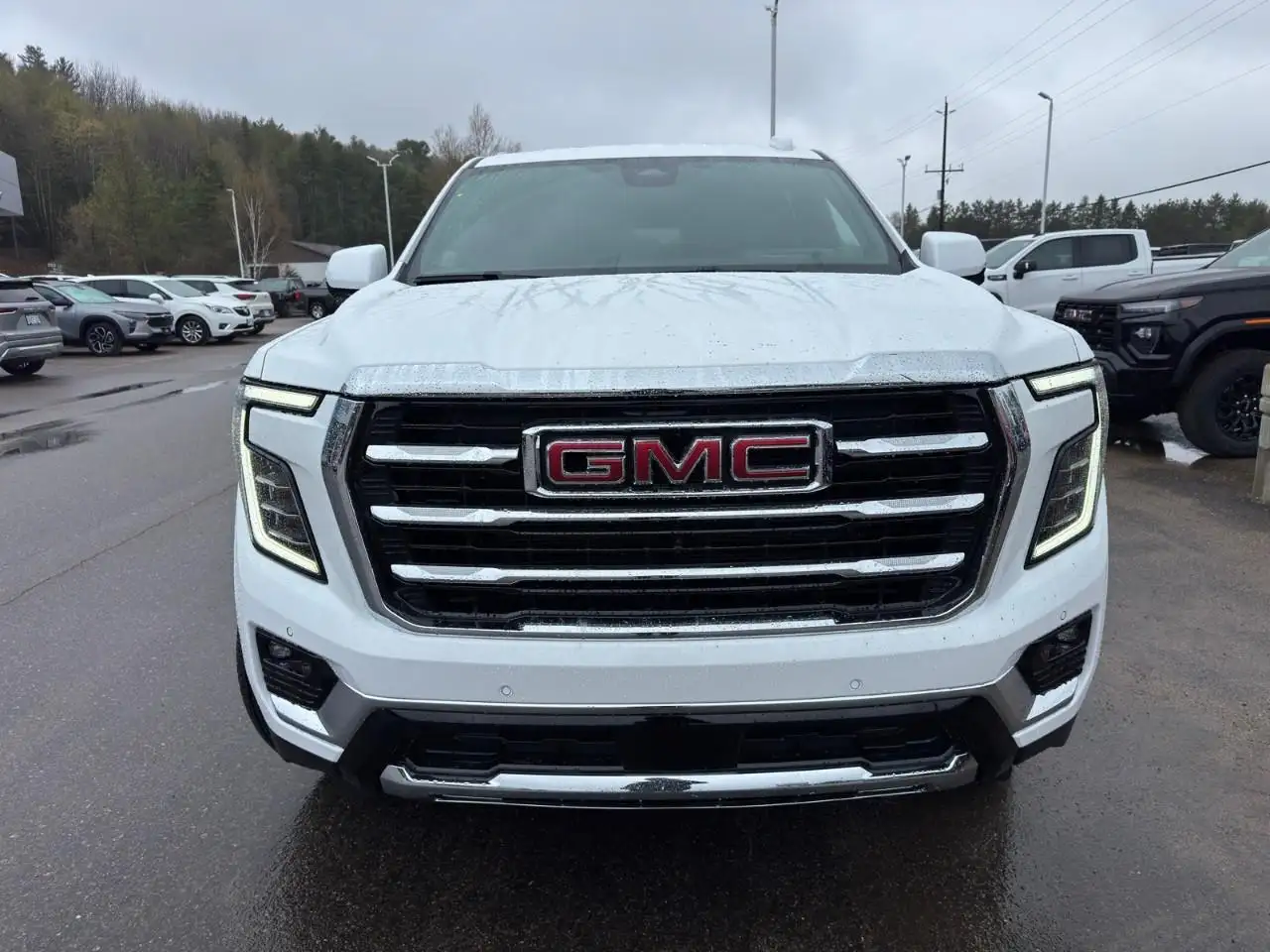 GMC Yukon снимка GMC Yukon