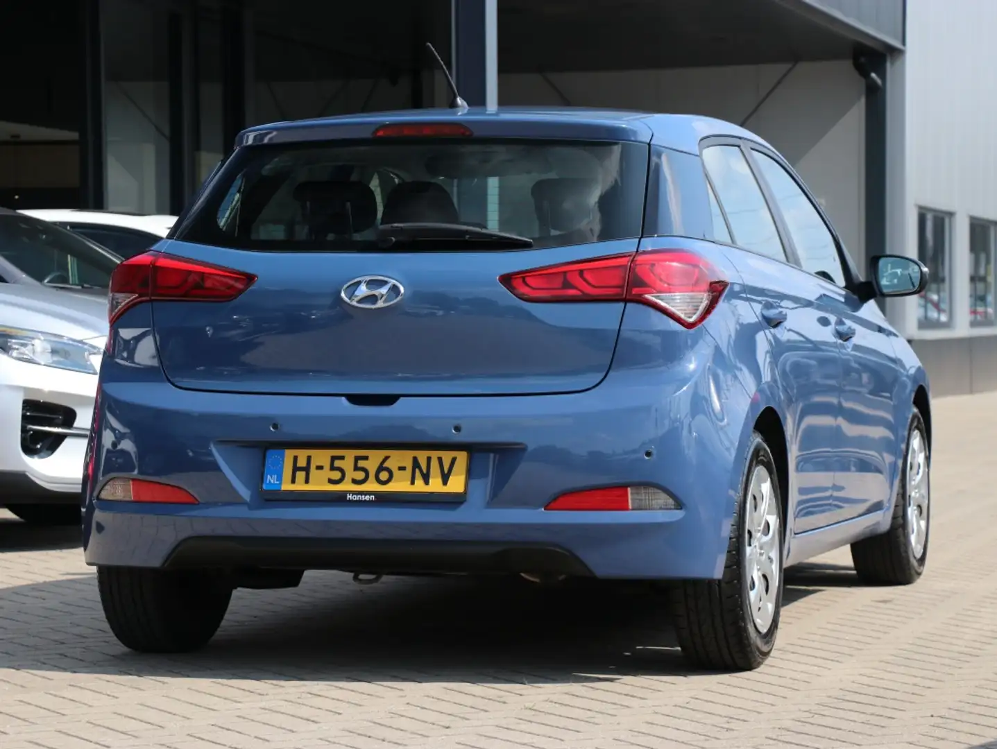 Hyundai i20 1.2 HP i-Motion I Airco I Cruise Control Blauw - 2