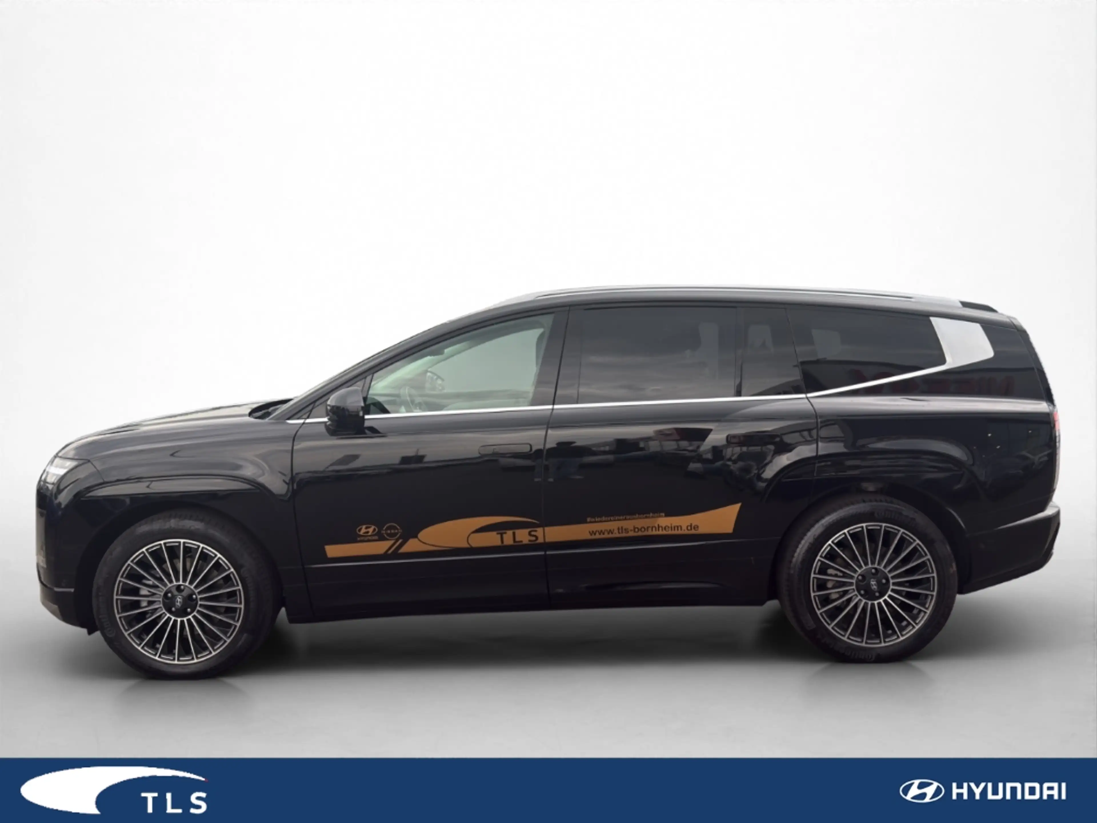 Hyundai IONIQ 9 226 kW 4WD Uniq Panoramadach HUD Niveau El. Panoda — photo 6