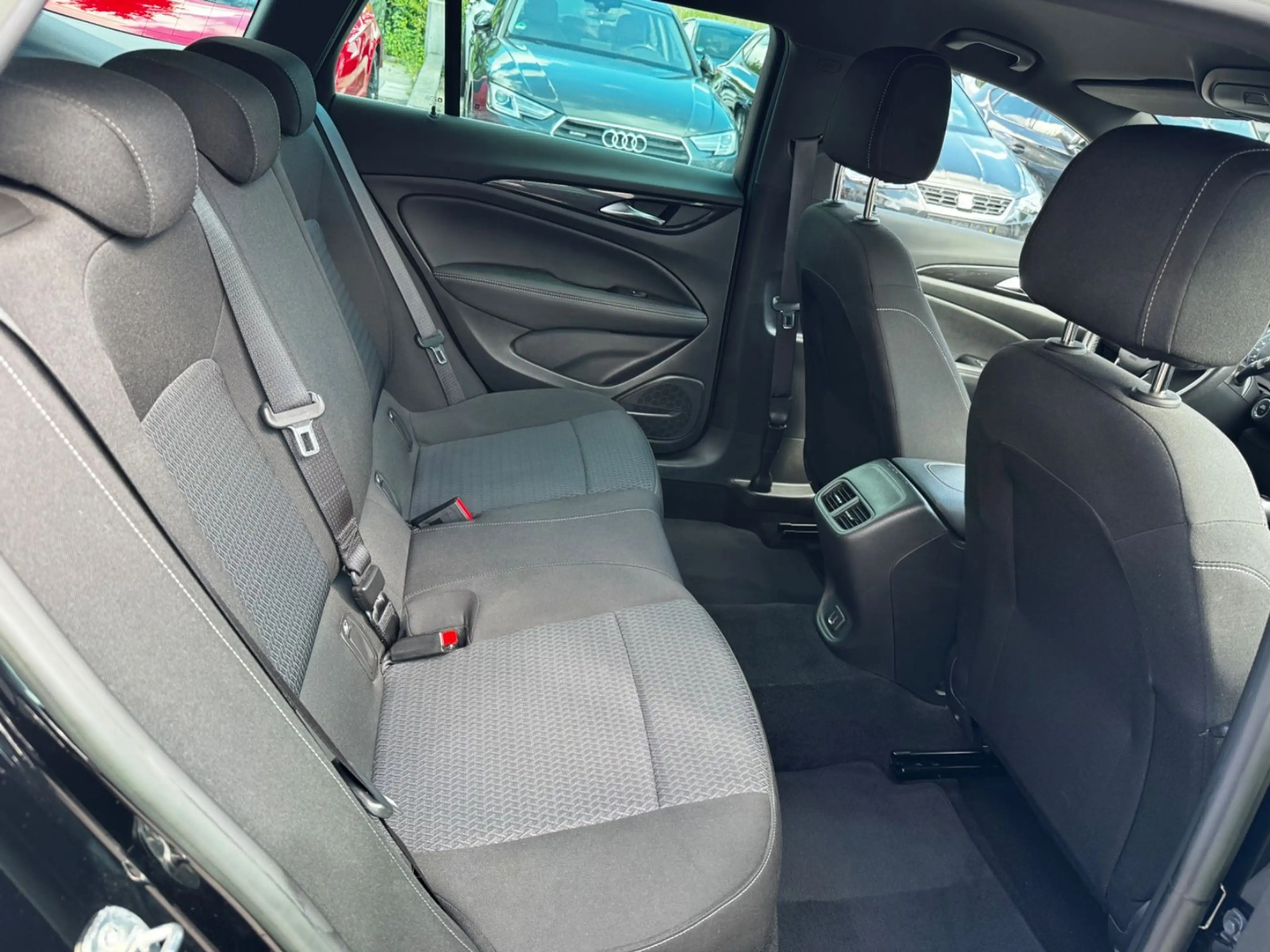 Opel Insignia B Sports Tourer Auto  R Kamera — photo 11