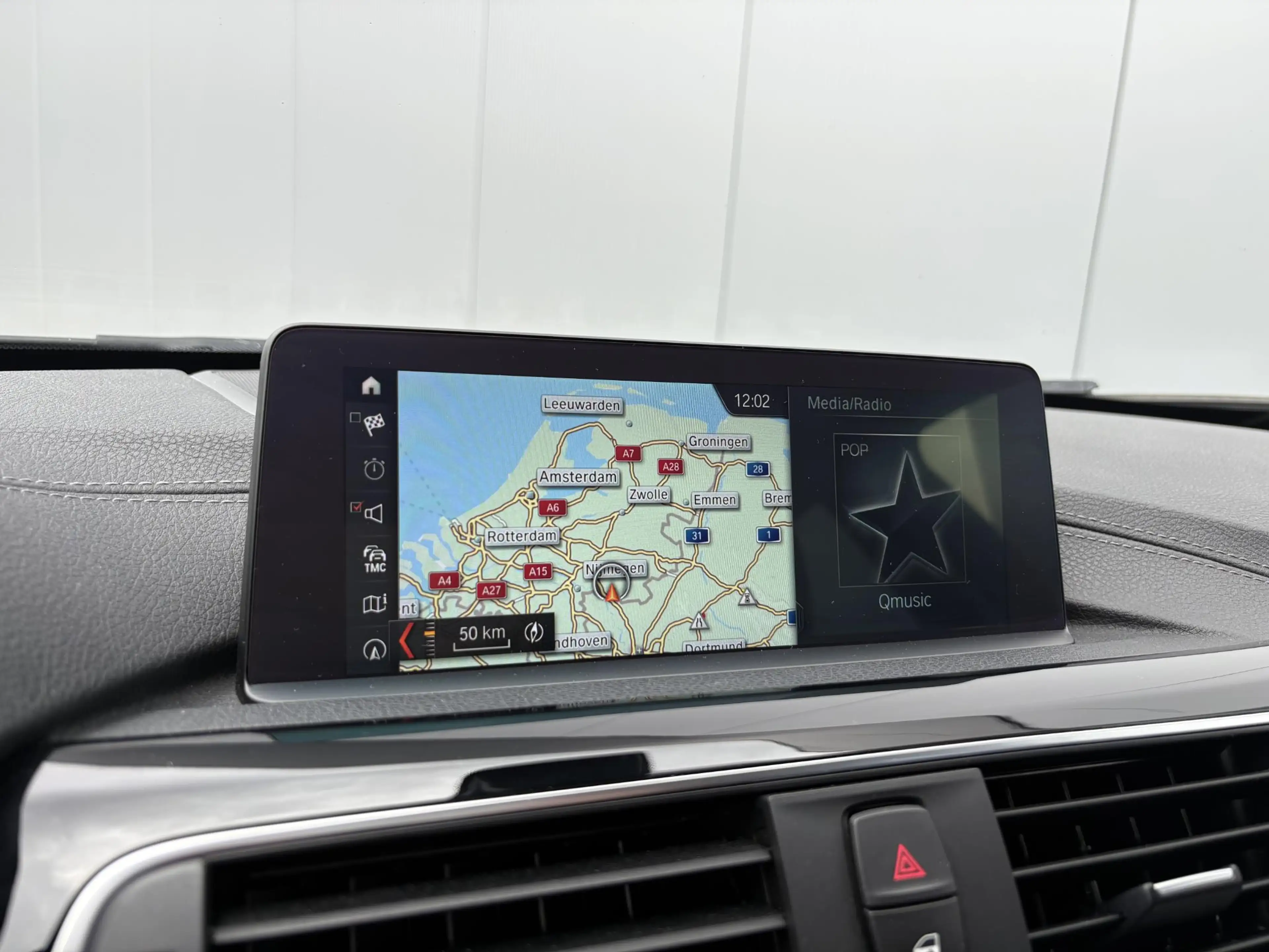 BMW 330 3-serie Touring 330i xDrive High Executive / 252PK — photo 47