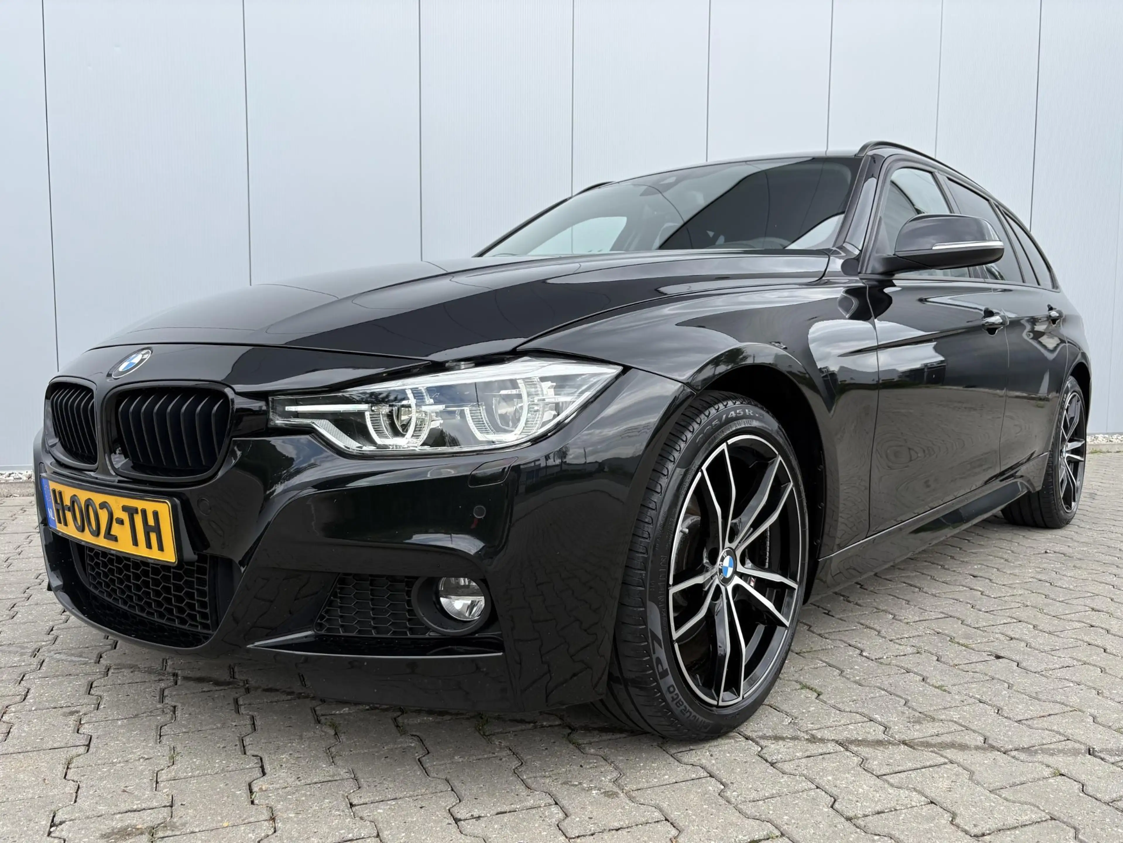 BMW 330 3-serie Touring 330i xDrive High Executive / 252PK — photo 29