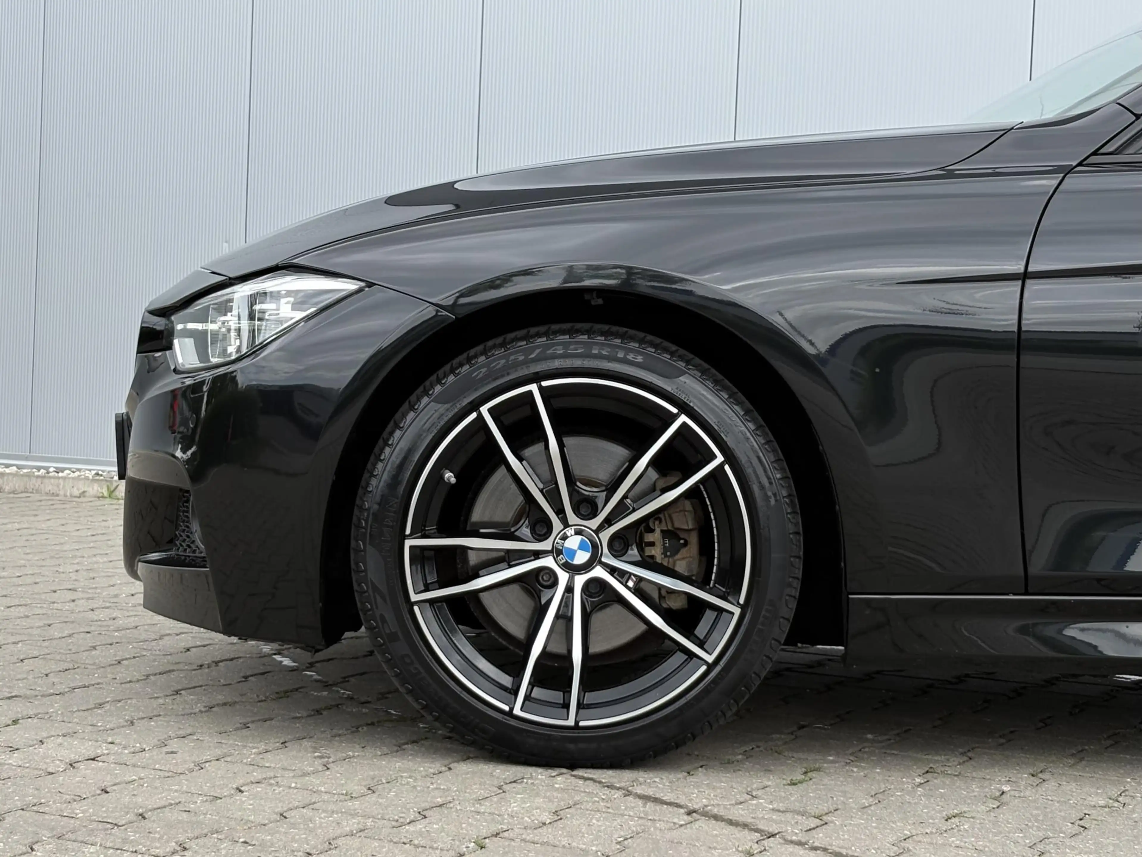 BMW 330 3-serie Touring 330i xDrive High Executive / 252PK — photo 30