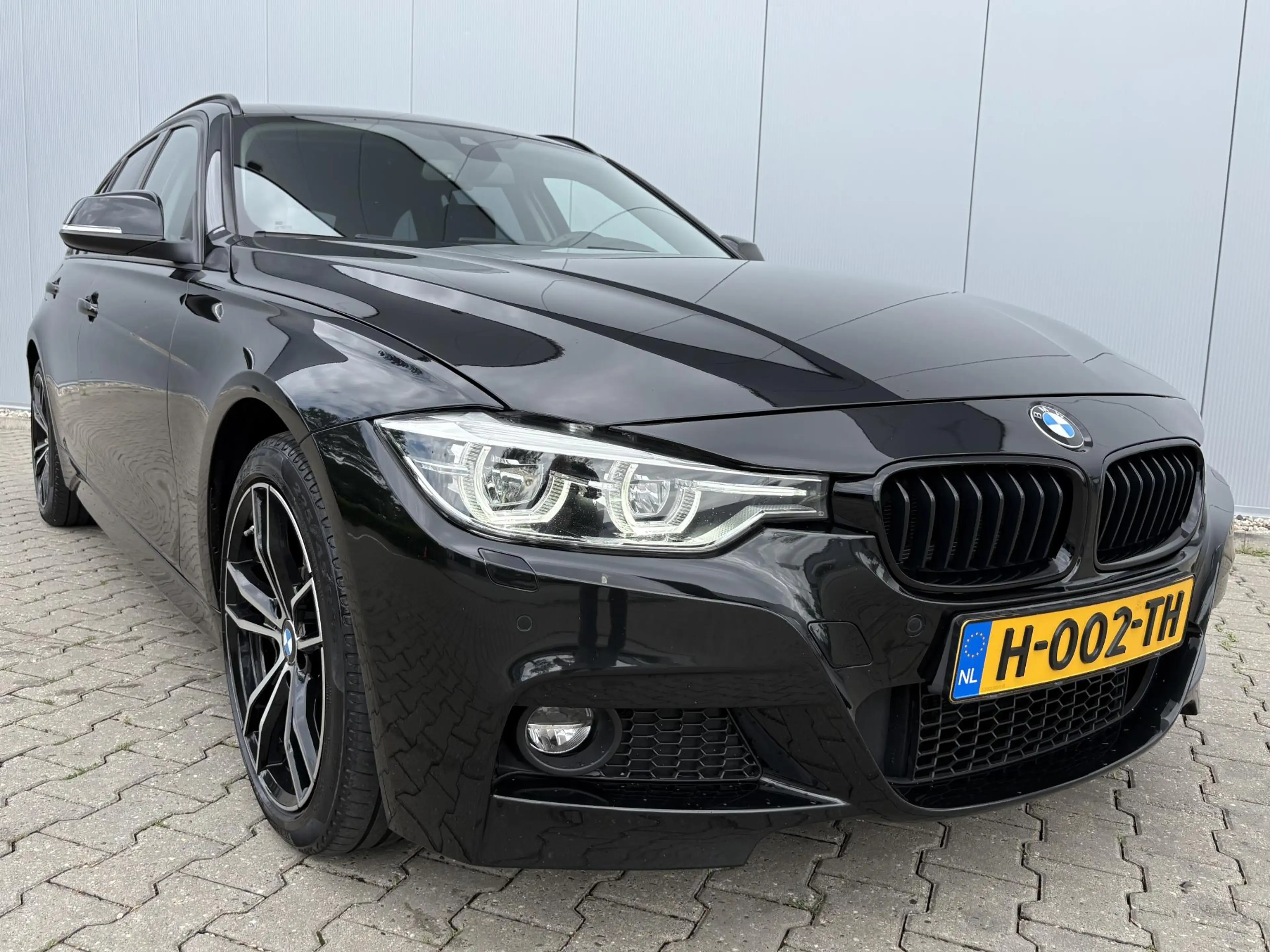 BMW 330 3-serie Touring 330i xDrive High Executive / 252PK — photo 27