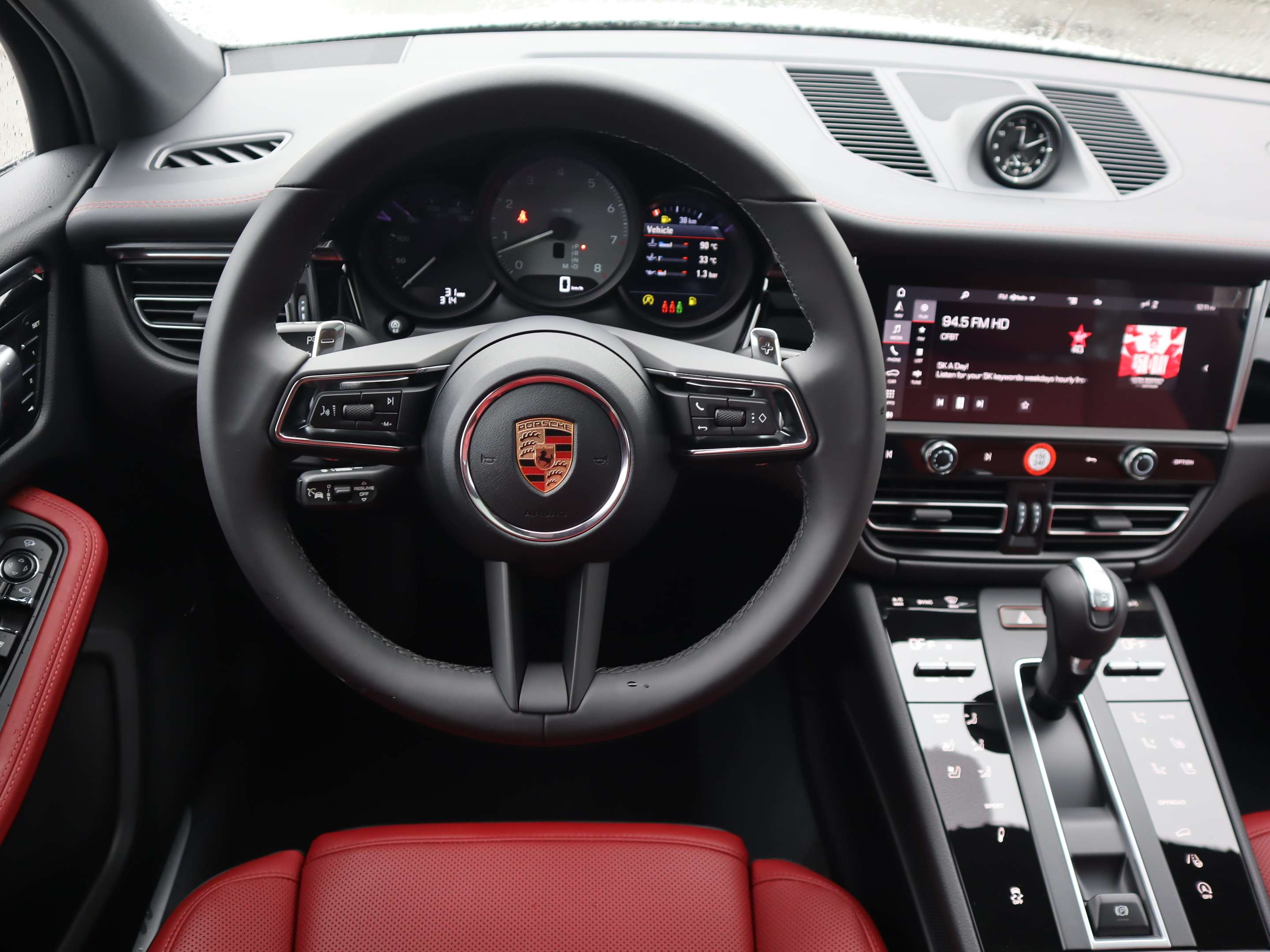 2026 Porsche Macan S AWD thumb 14