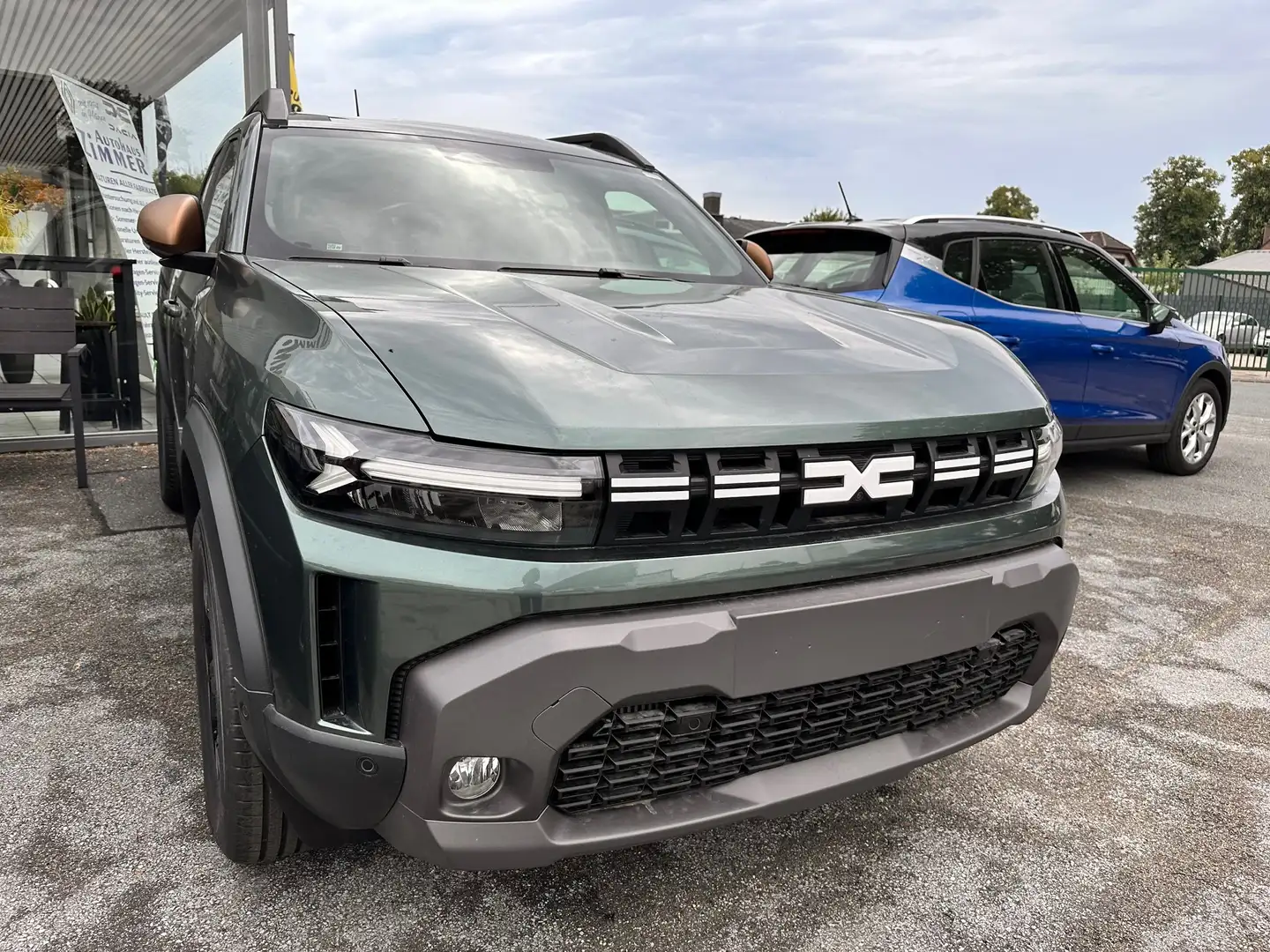 Dacia Duster ECO-G 100 Extreme - Sofort Verfügbar Grün - 2