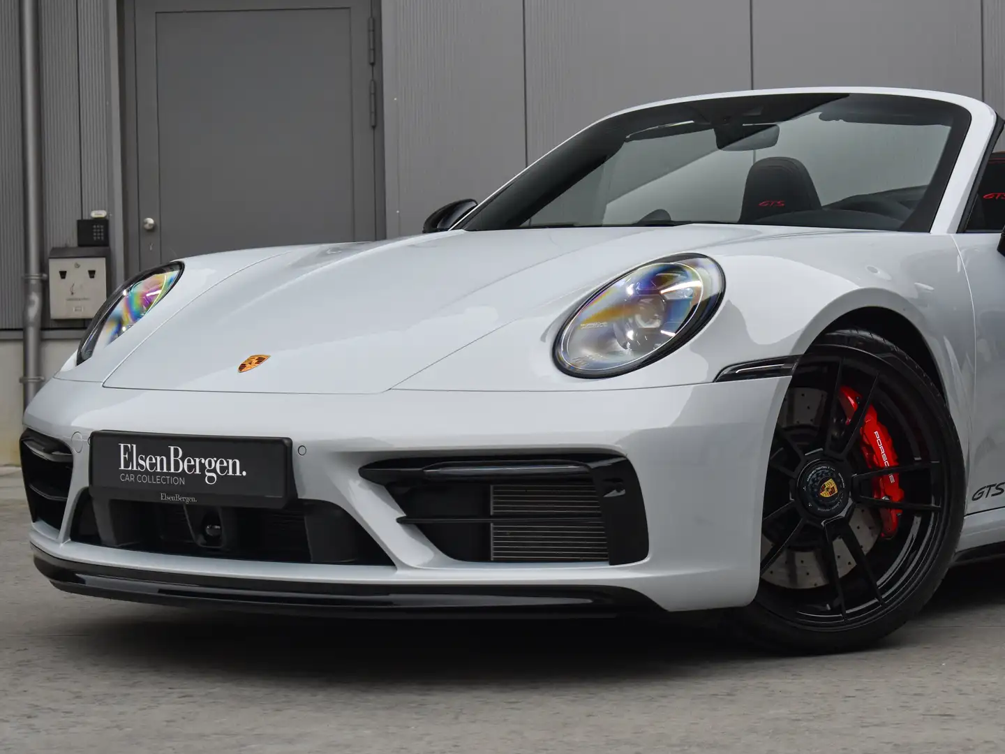 Porsche 911 992 Carrera GTS Cabrio / Ice Grey / SportDesign Серый - 2