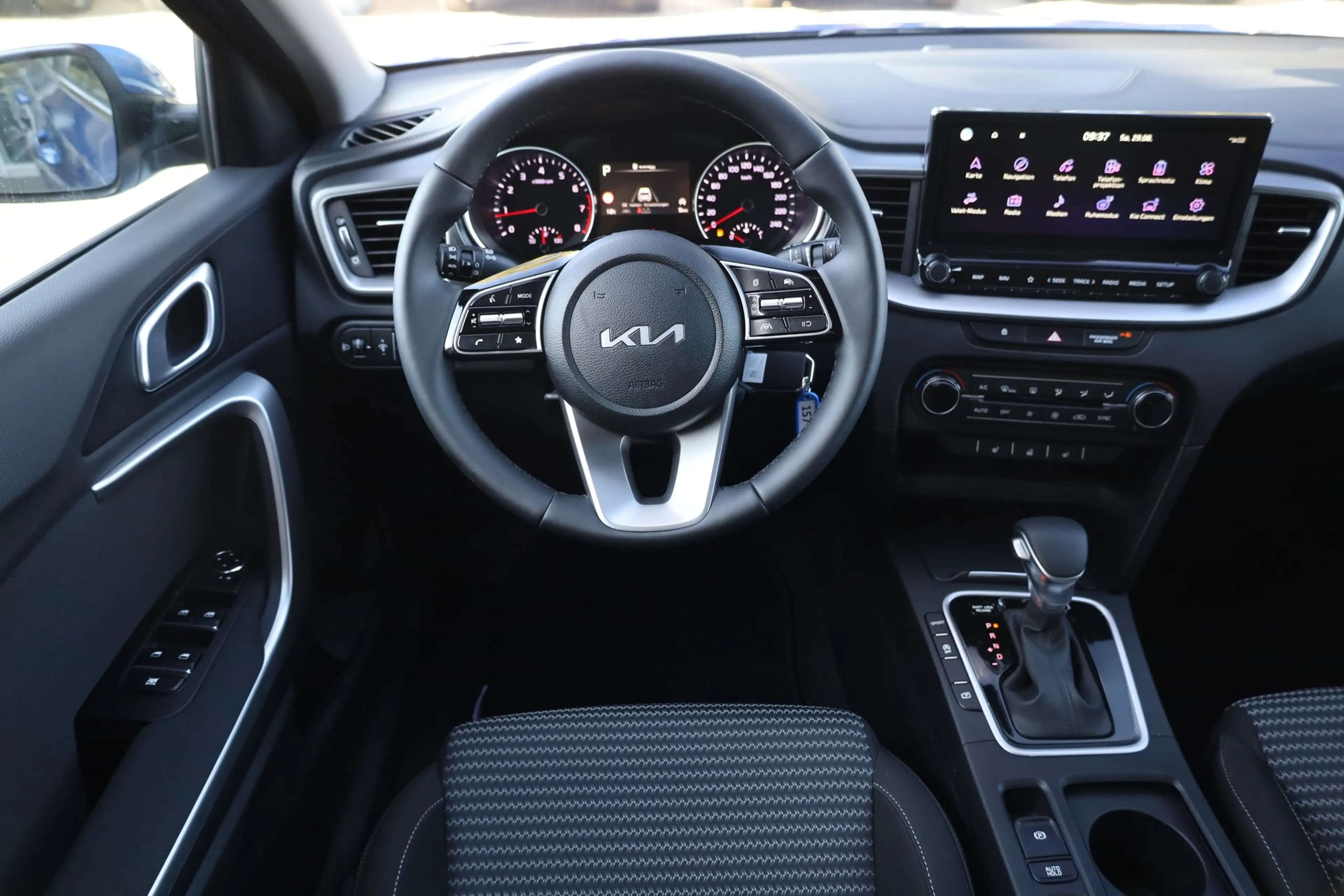 Kia XCeed 1.6 T-GDI Aut. LED Navi Kamera — photo 12