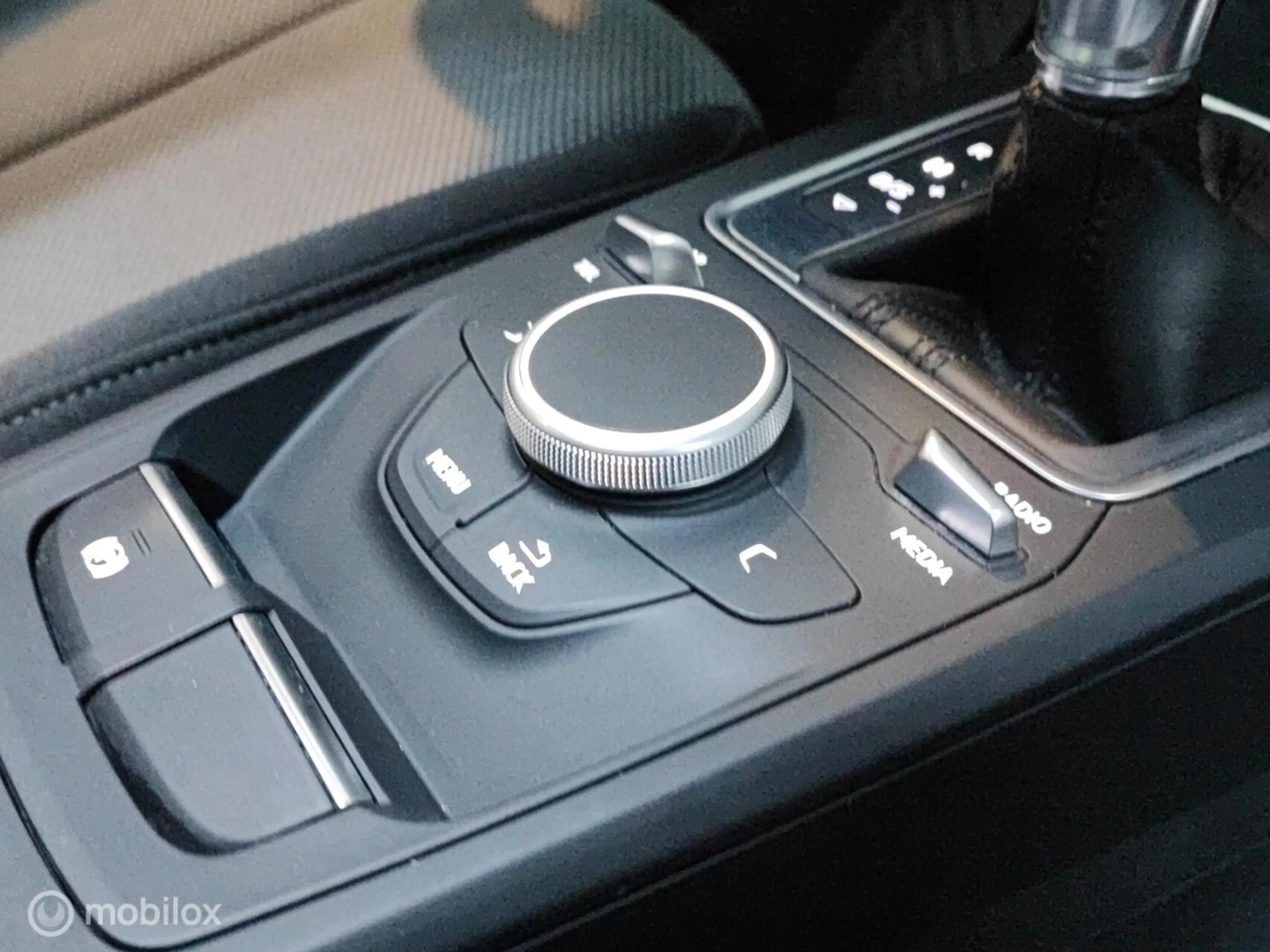 Audi Q2 1.4TFSI 150 pk S-TRONIC GREY PANORAMA LED NAVI XEN — photo 39