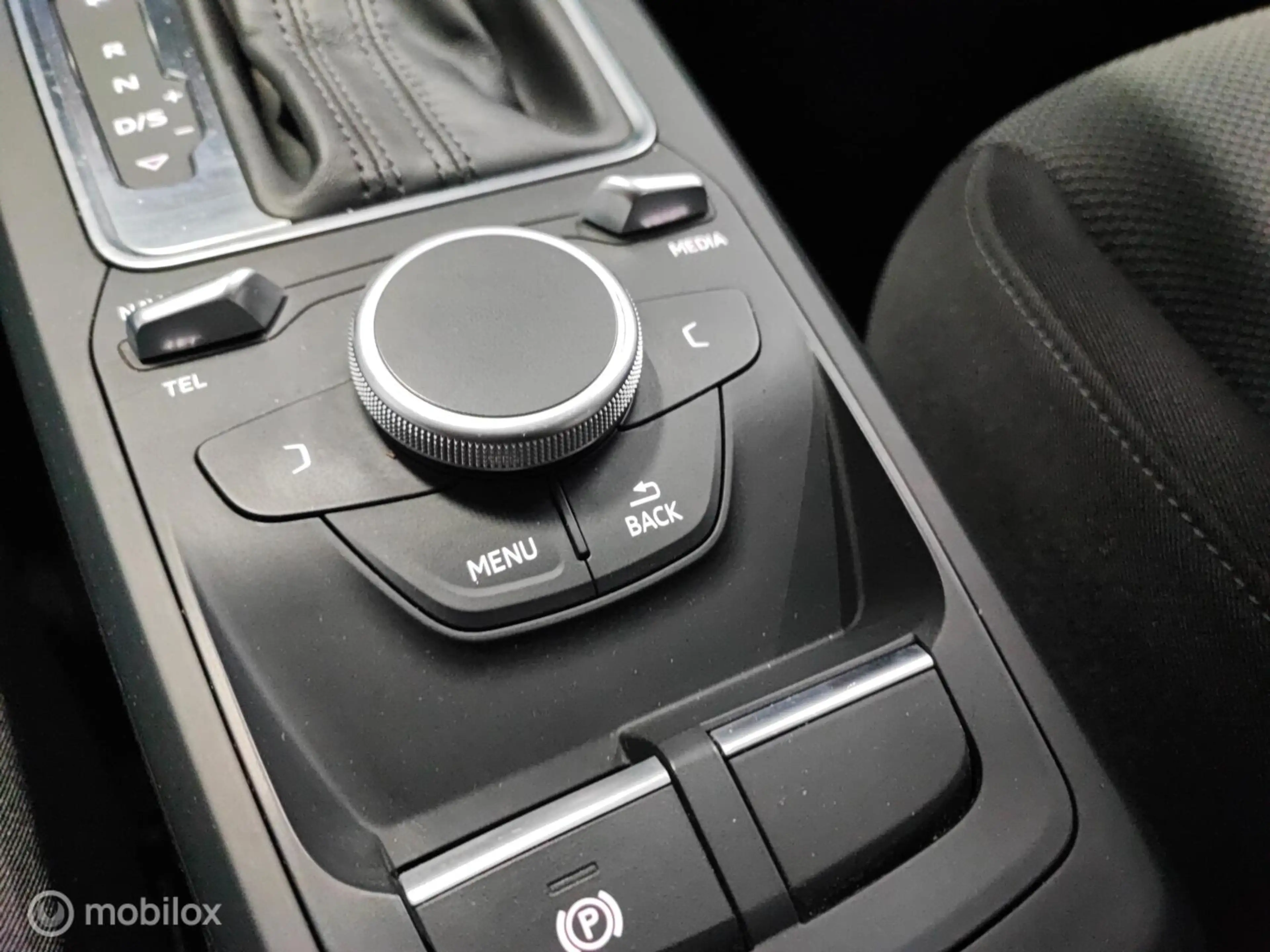 Audi Q2 1.4TFSI 150 pk S-TRONIC GREY PANORAMA LED NAVI XEN — photo 35
