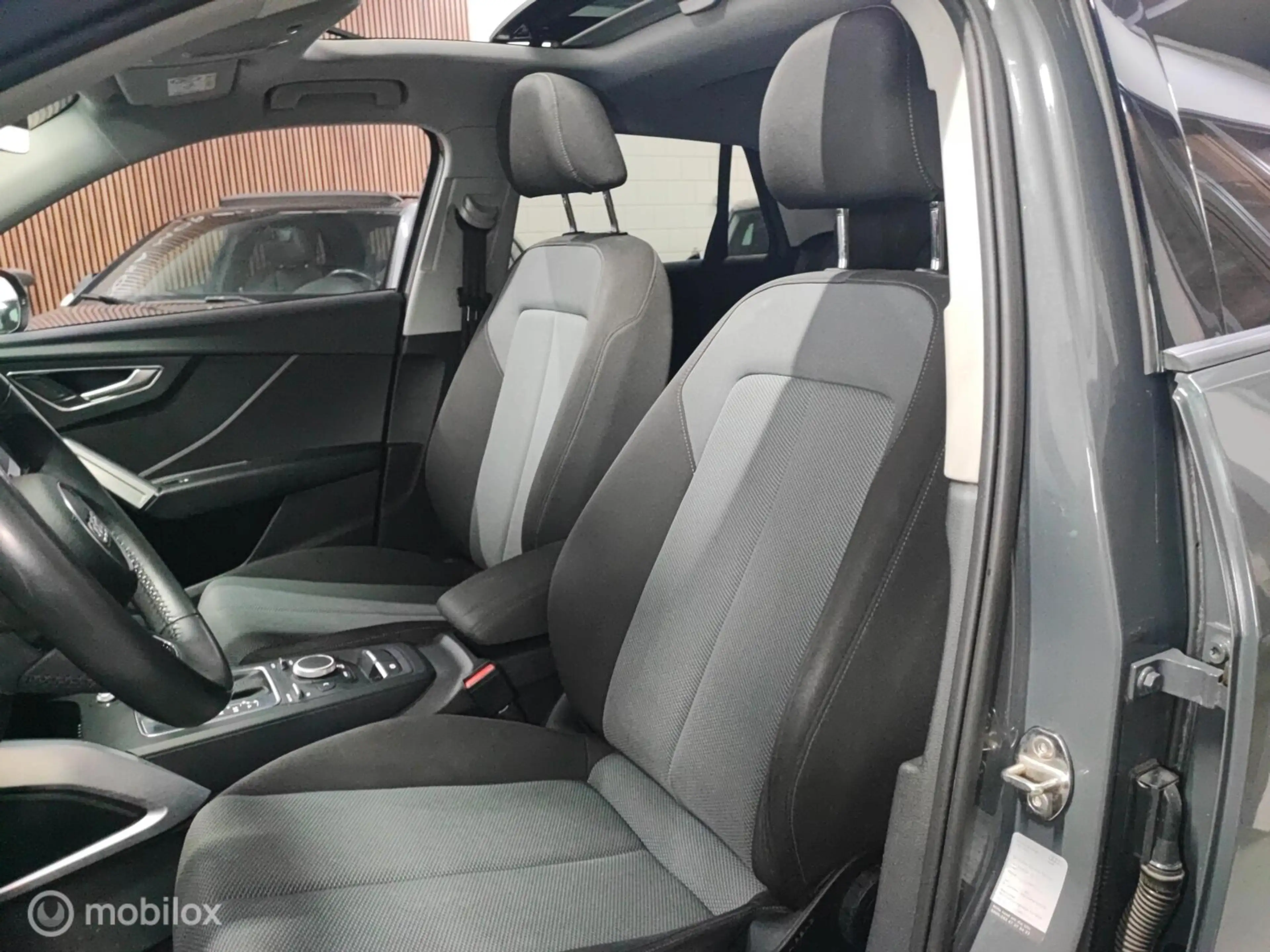 Audi Q2 1.4TFSI 150 pk S-TRONIC GREY PANORAMA LED NAVI XEN — photo 46
