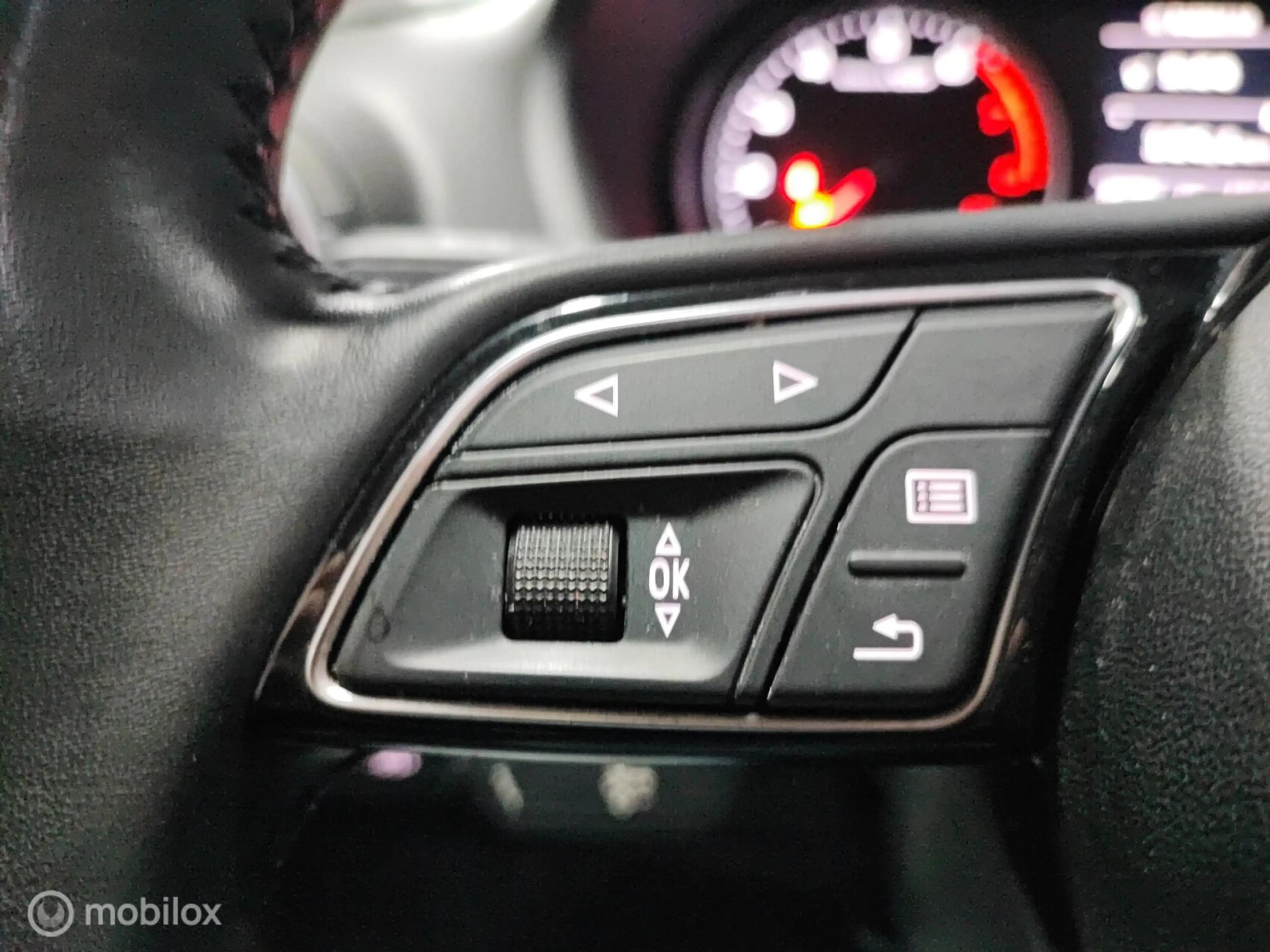 Audi Q2 1.4TFSI 150 pk S-TRONIC GREY PANORAMA LED NAVI XEN — photo 32