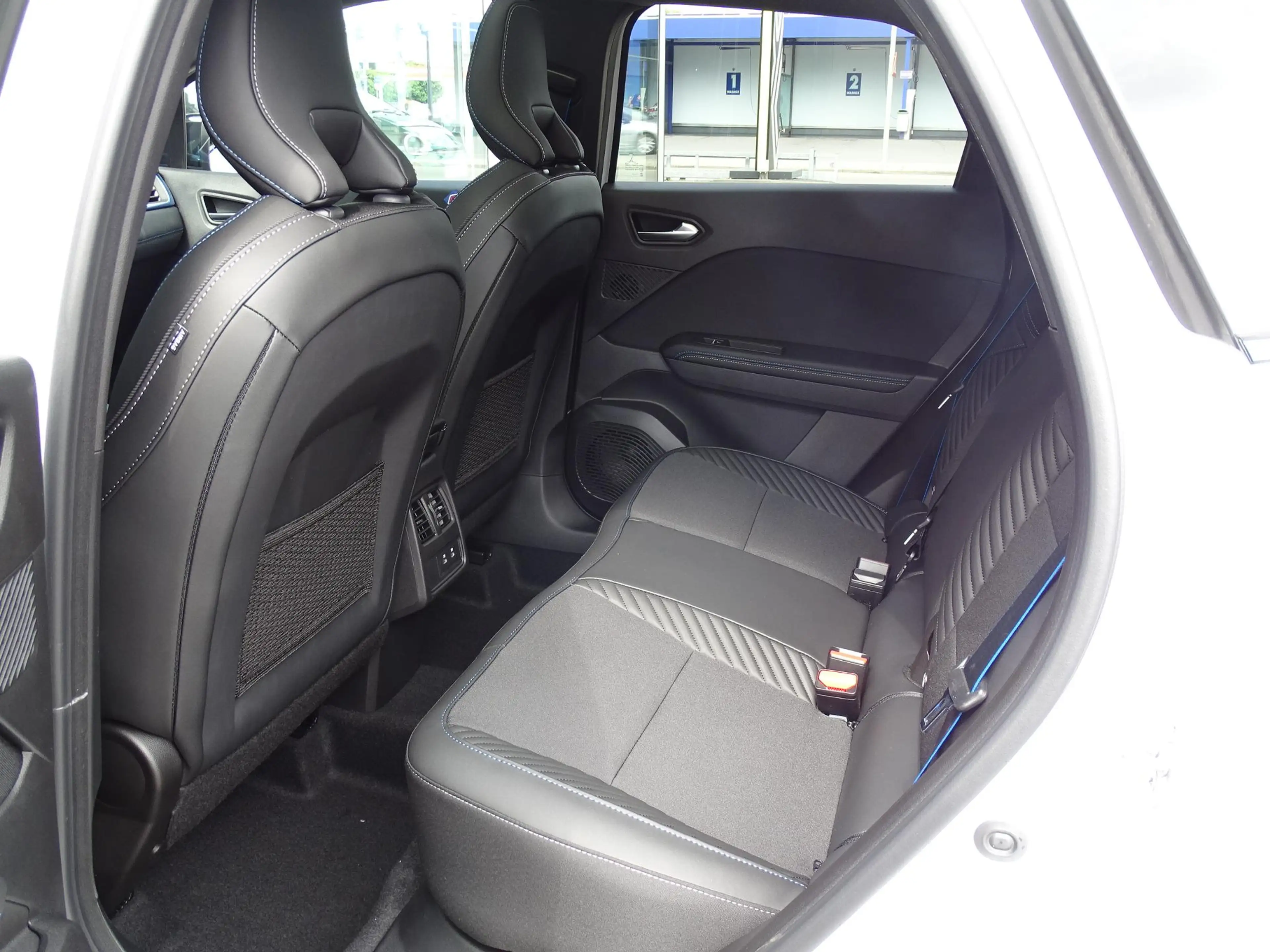 Renault Symbioz 1.8 E-Tech full hybrid 160 esprit Alpine NU 5 JAAR — photo 7