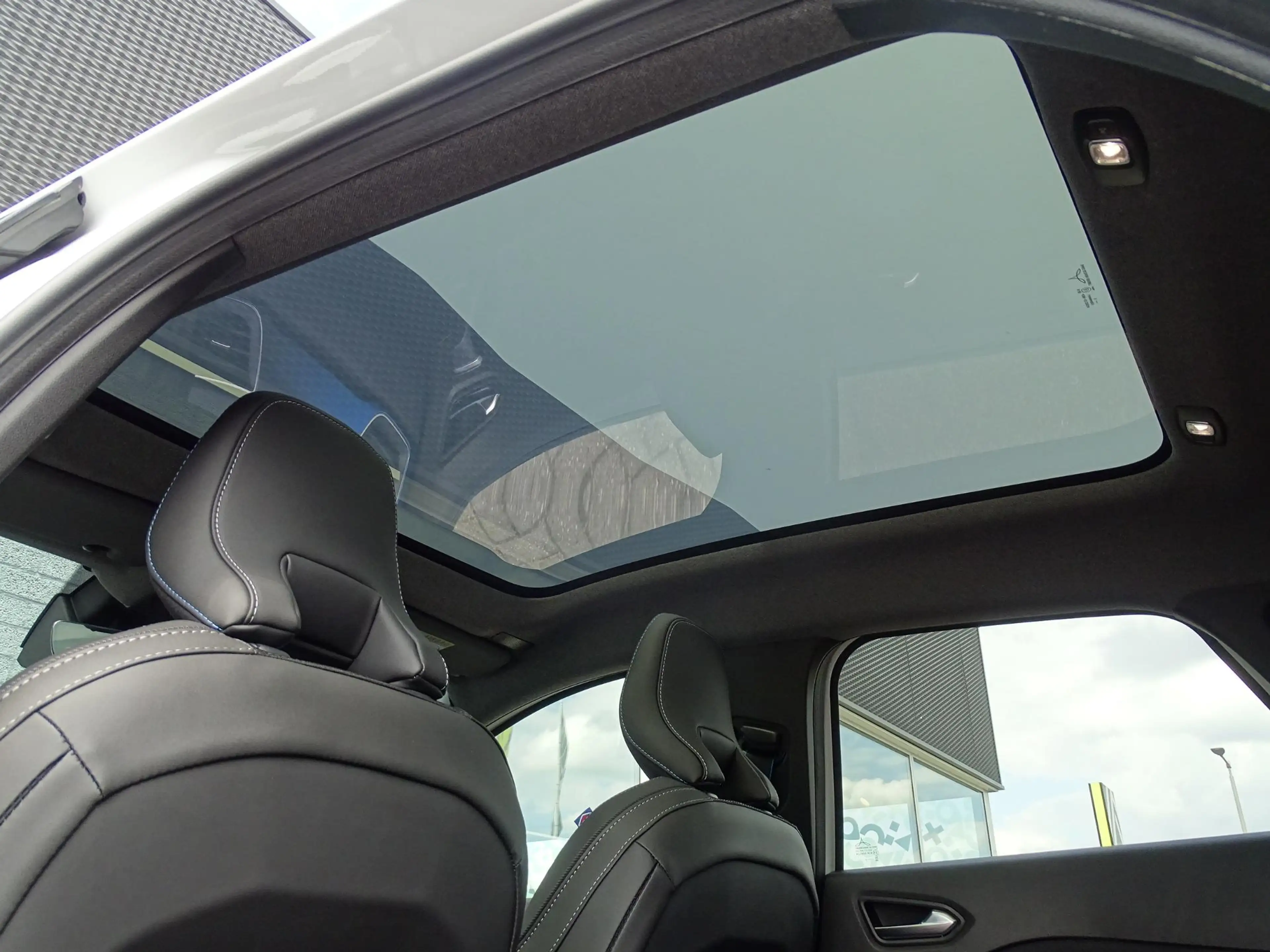 Renault Symbioz 1.8 E-Tech full hybrid 160 esprit Alpine NU 5 JAAR — photo 16
