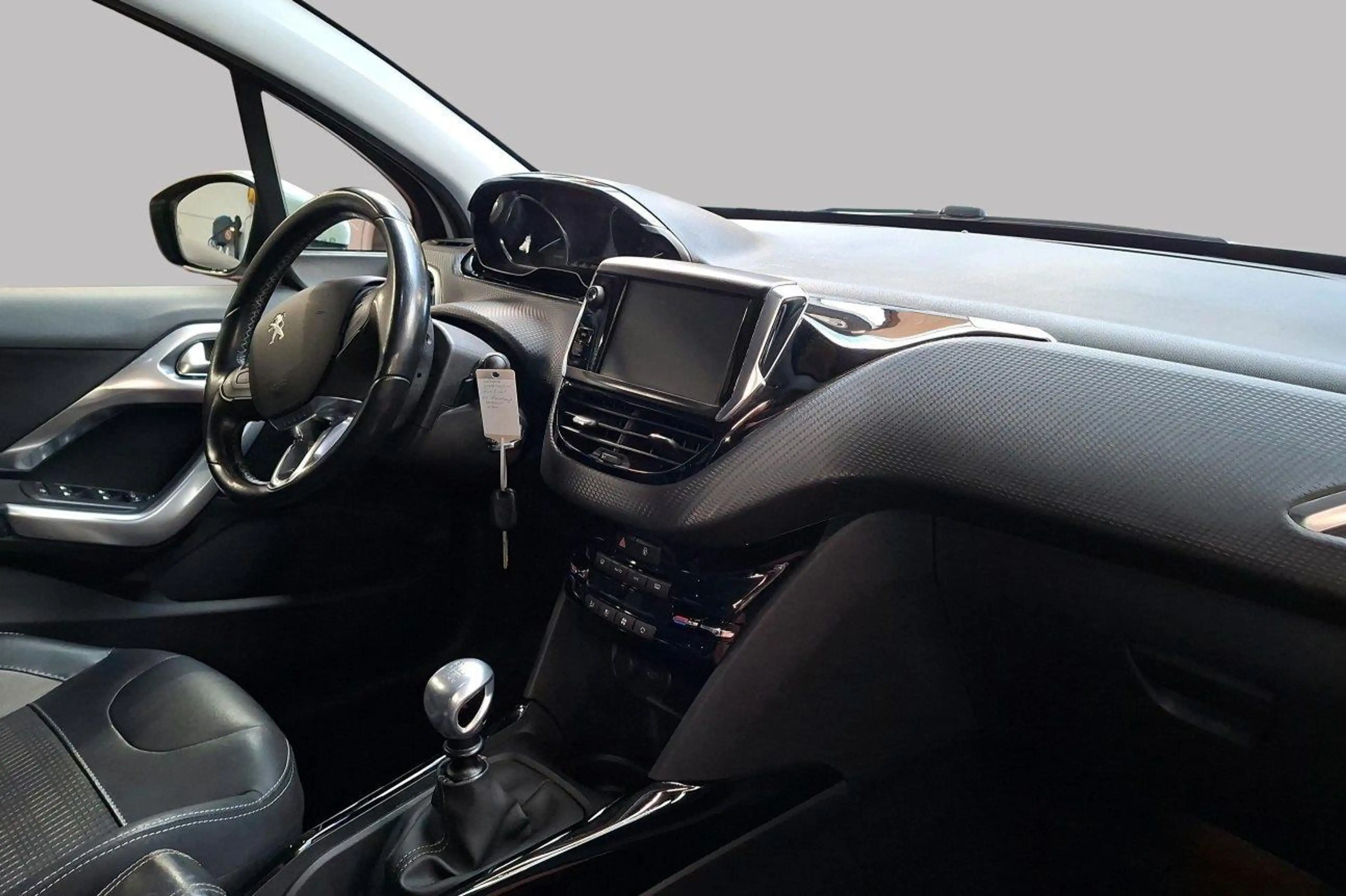 Peugeot 2008 Allure Gps — photo 2