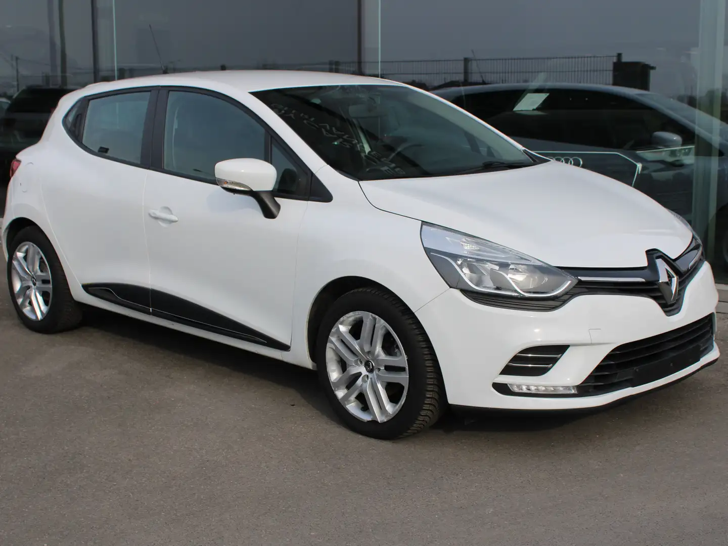 Renault Clio 0.9 TCe (EU6c)AIRCO-NAVI-BLUETOOTH-PDC-USB Wit - 1