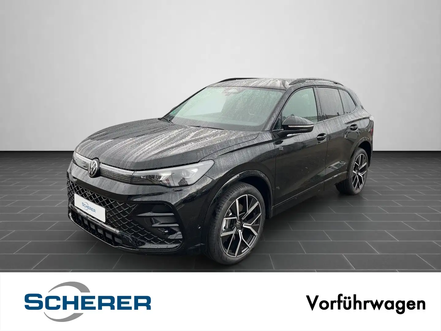 Volkswagen Tiguan R-Line 2,0 TDI 4MOTION AHK,IQ-Light, Blac Schwarz - 1