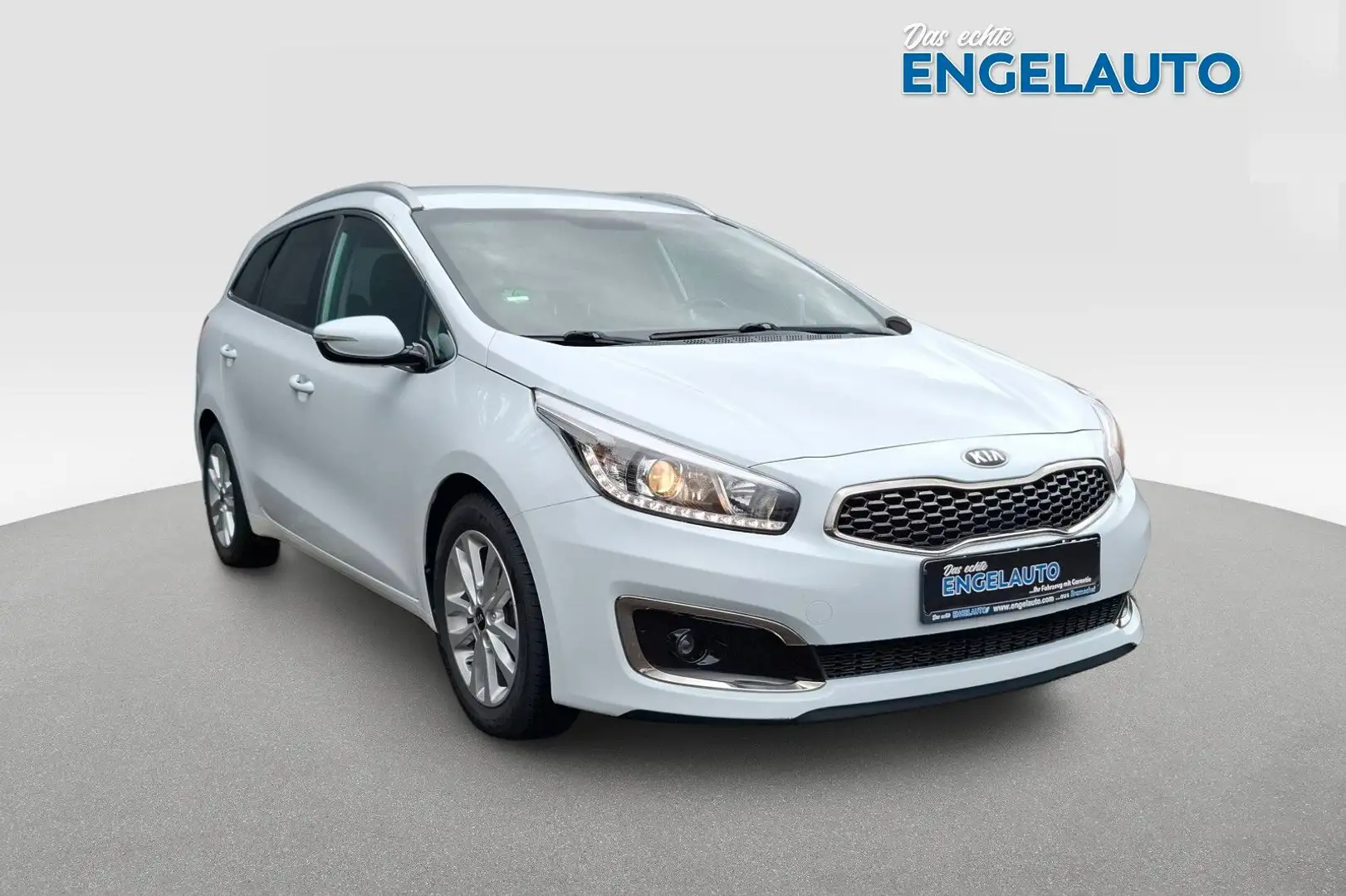 Kia Ceed SW / cee'd SW Kamera Navi Weiß - 1