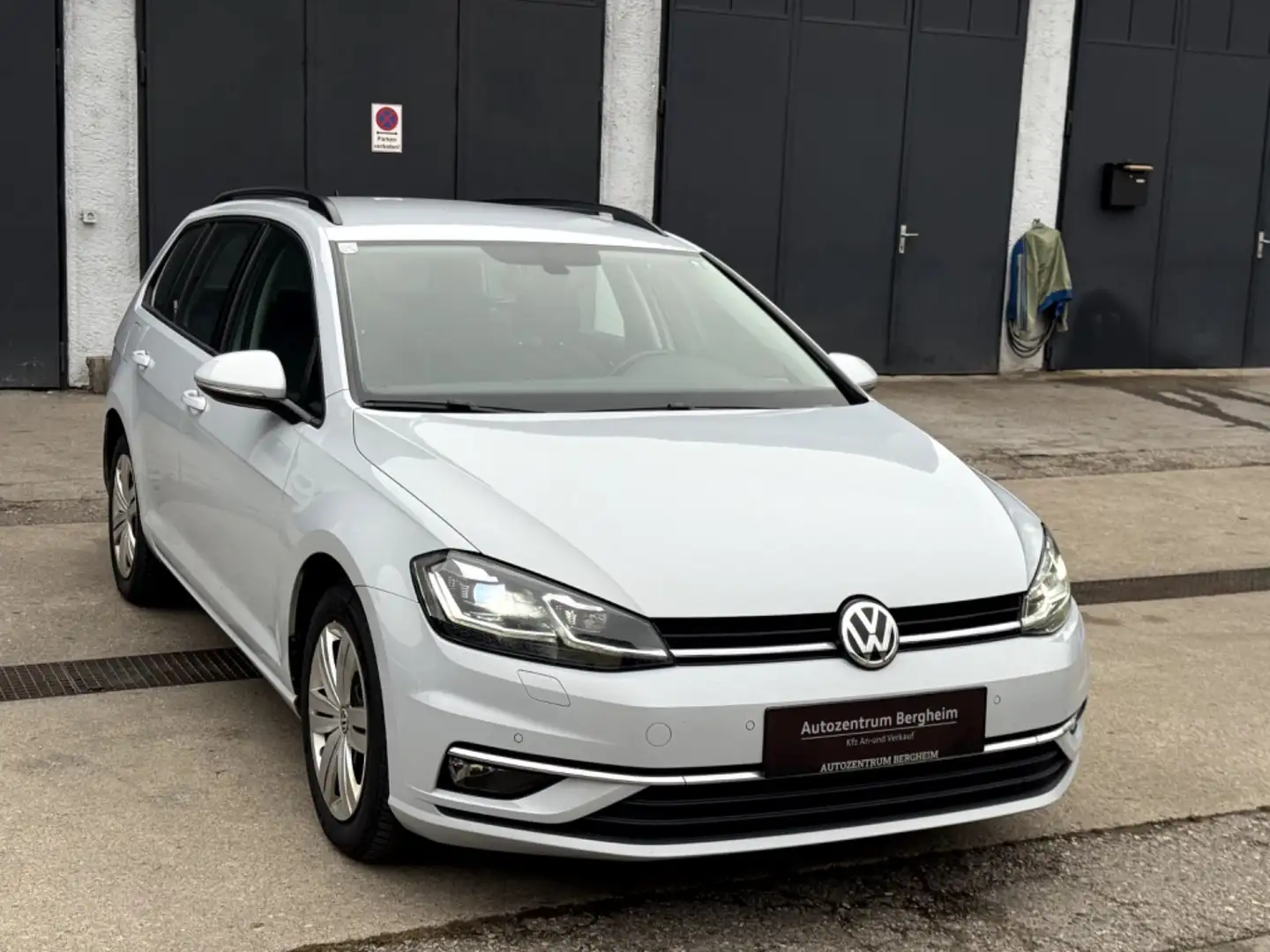 Volkswagen Golf Variant Golf VII 1.6 TDI BMT Comfortline Silber - 2