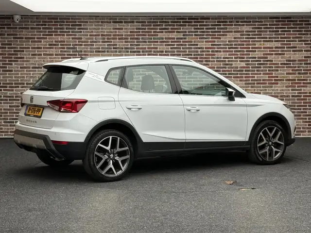 Seat Arona view 2