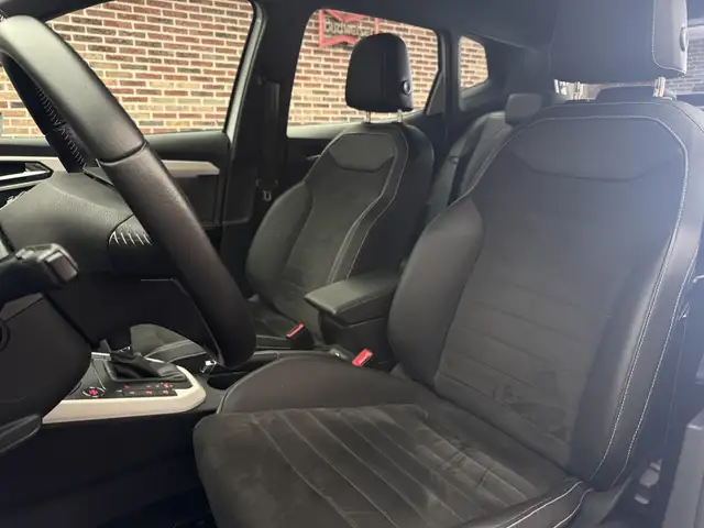 Seat Arona view 14