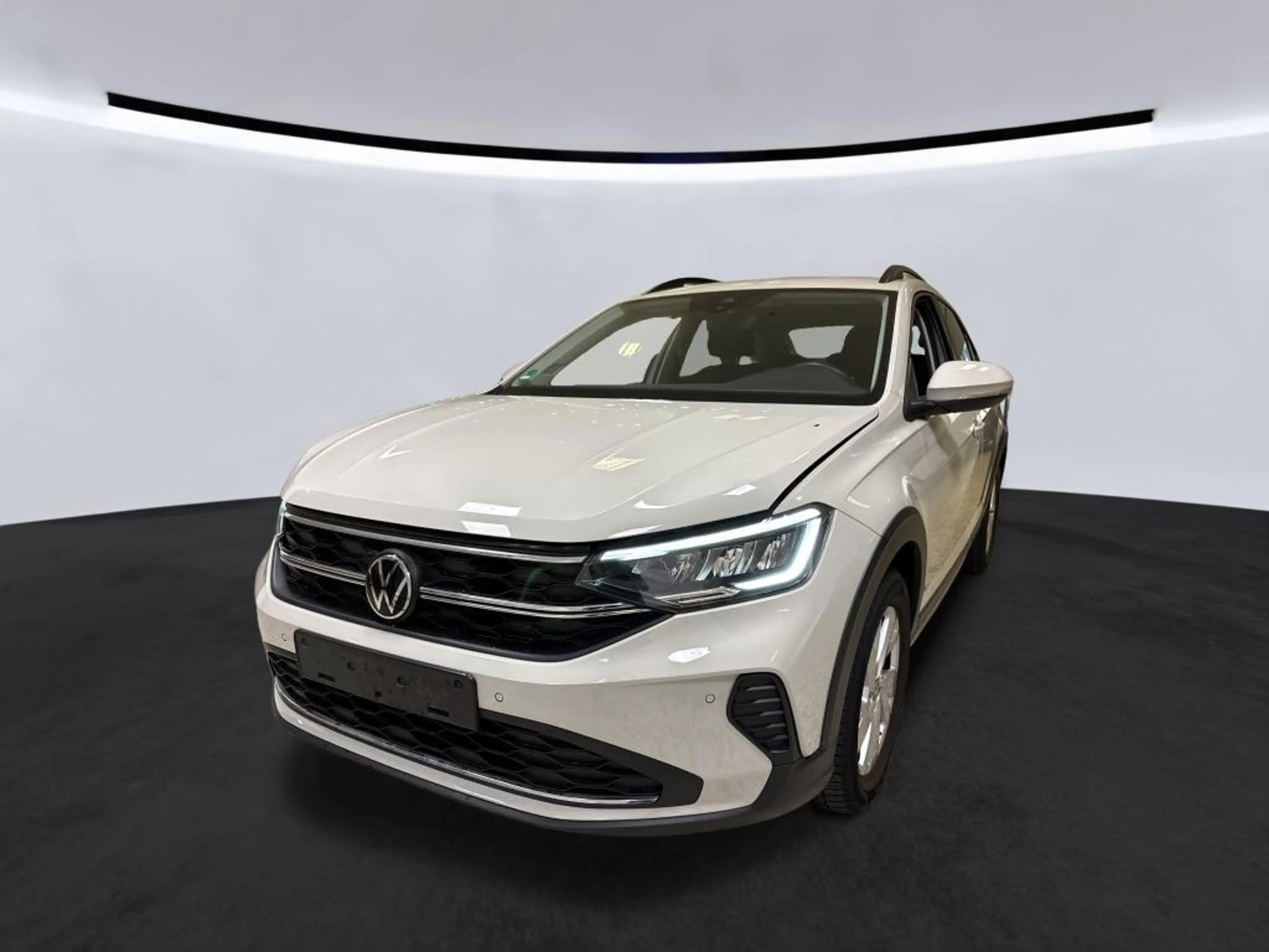 Volkswagen Taigo Lilfe 1.0l TSI 70kW 5-Gang LED — photo 2