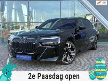 7-serie M760e xDrive M-Sport Sky Lounge / Theater