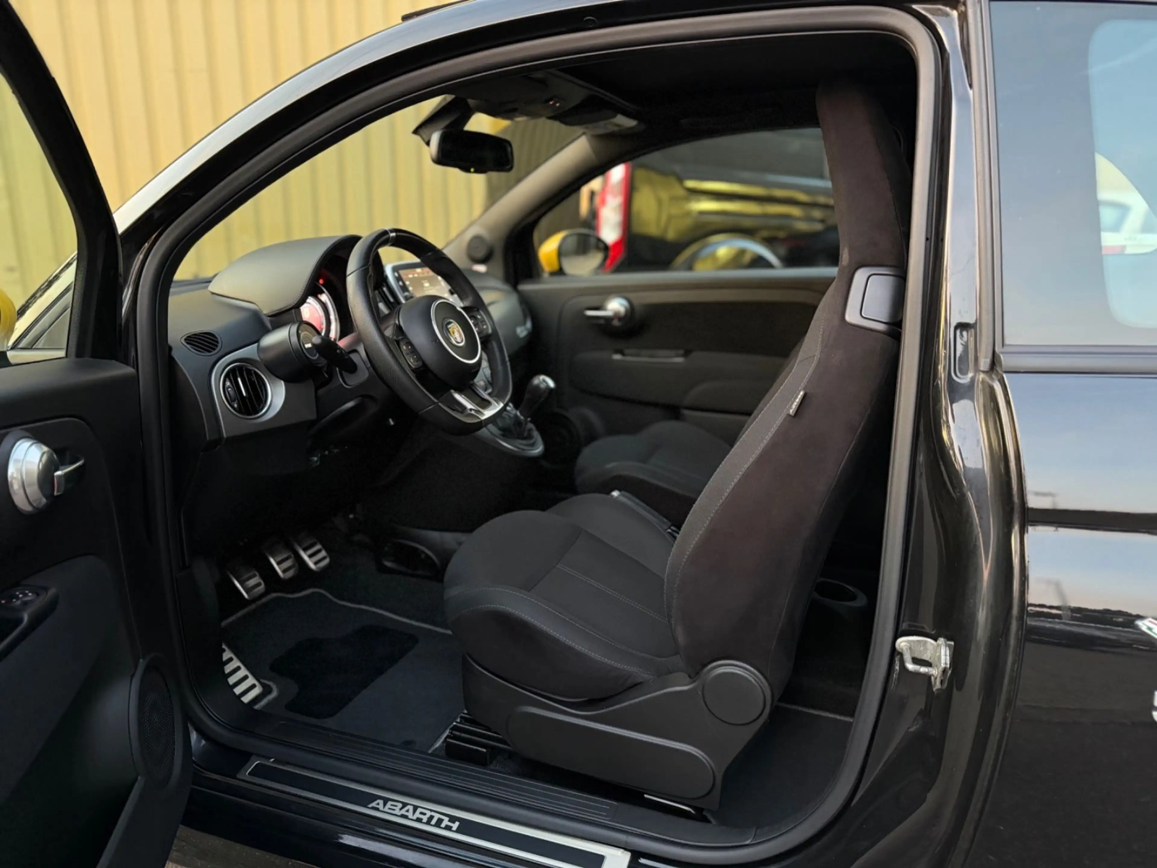 Abarth 500 Cabrio 595 C Pista 1.Hand Beats Sport-AGA — photo 12