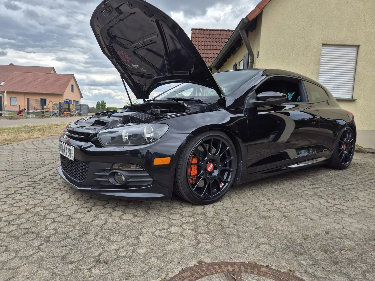 Volkswagen Scirocco 2.0 TSI DSG - 1