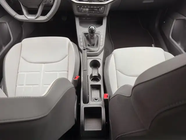 Seat Ibiza view 10