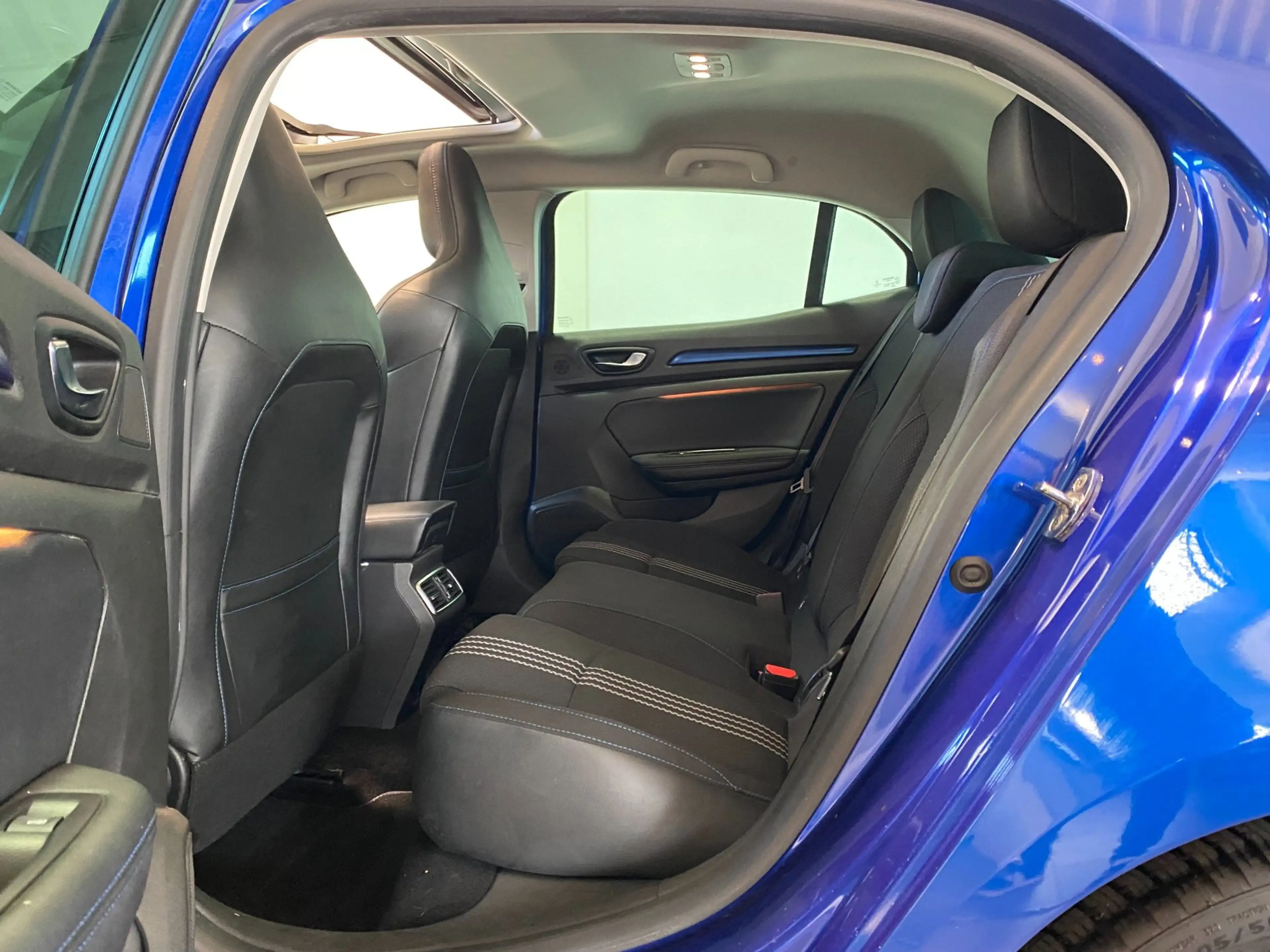 Renault Megane 1.2 TCe 130PK GT-Line Panoramadak Trekhaak — photo 12