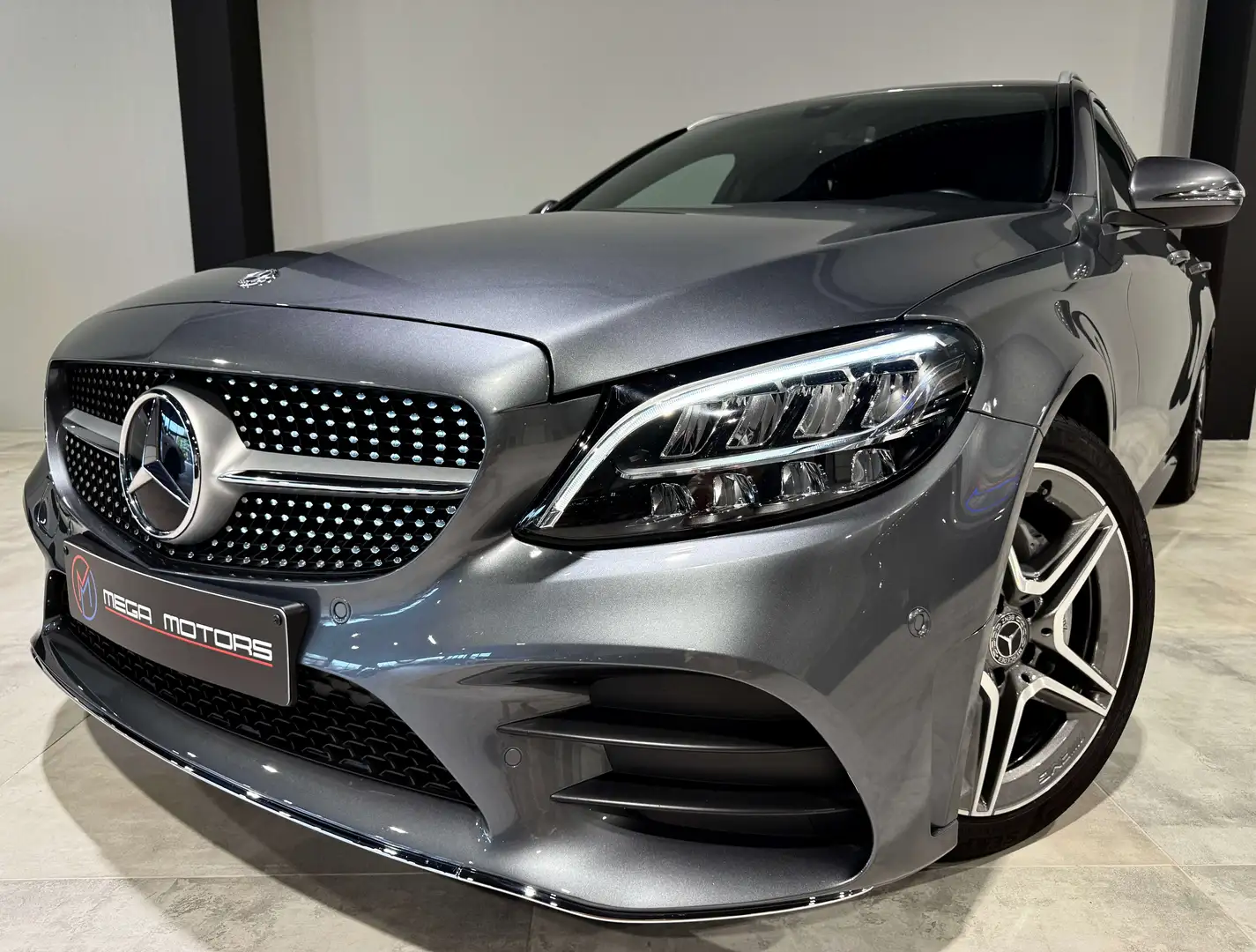 Mercedes-Benz C 160 PACK AMG\ NEW LiFT\ B.AUTO+F1 NAVi FULL LED CAMERA Gris - 1