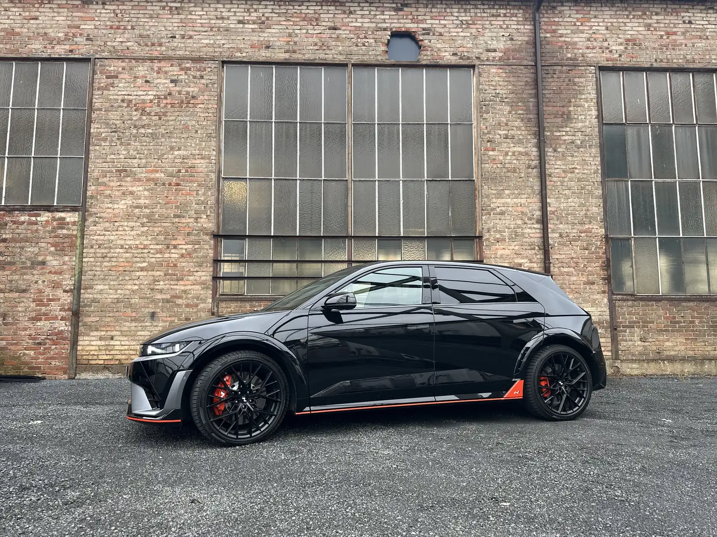 Hyundai IONIQ 5 N Elektro 4WD Schwarz - 2