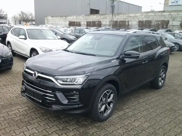 SsangYong Korando Style 1.5T 6 Gang, LED Scheinwerfer, Aluf. 18"