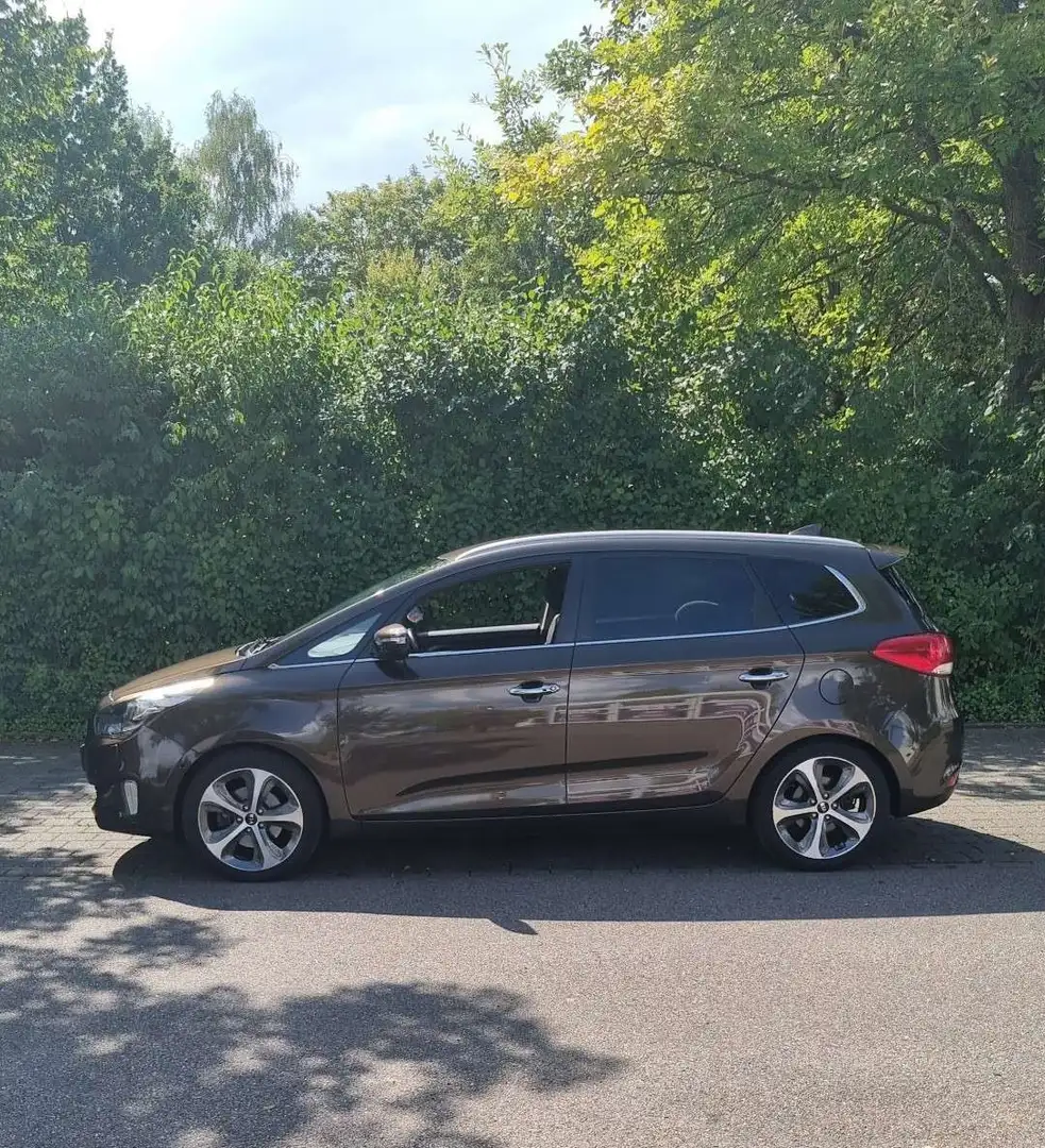 Kia Carens 1.7 CRDi 141 ISG Aut. Spirit 7Sitzer / 8x bereift Braun - 1
