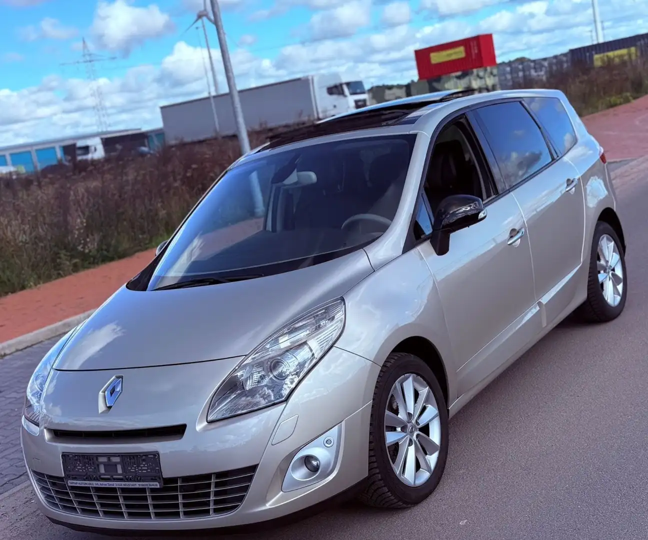 Renault Scenic III Grand Luxe Automatik/Panorama/Kamera Gold - 2