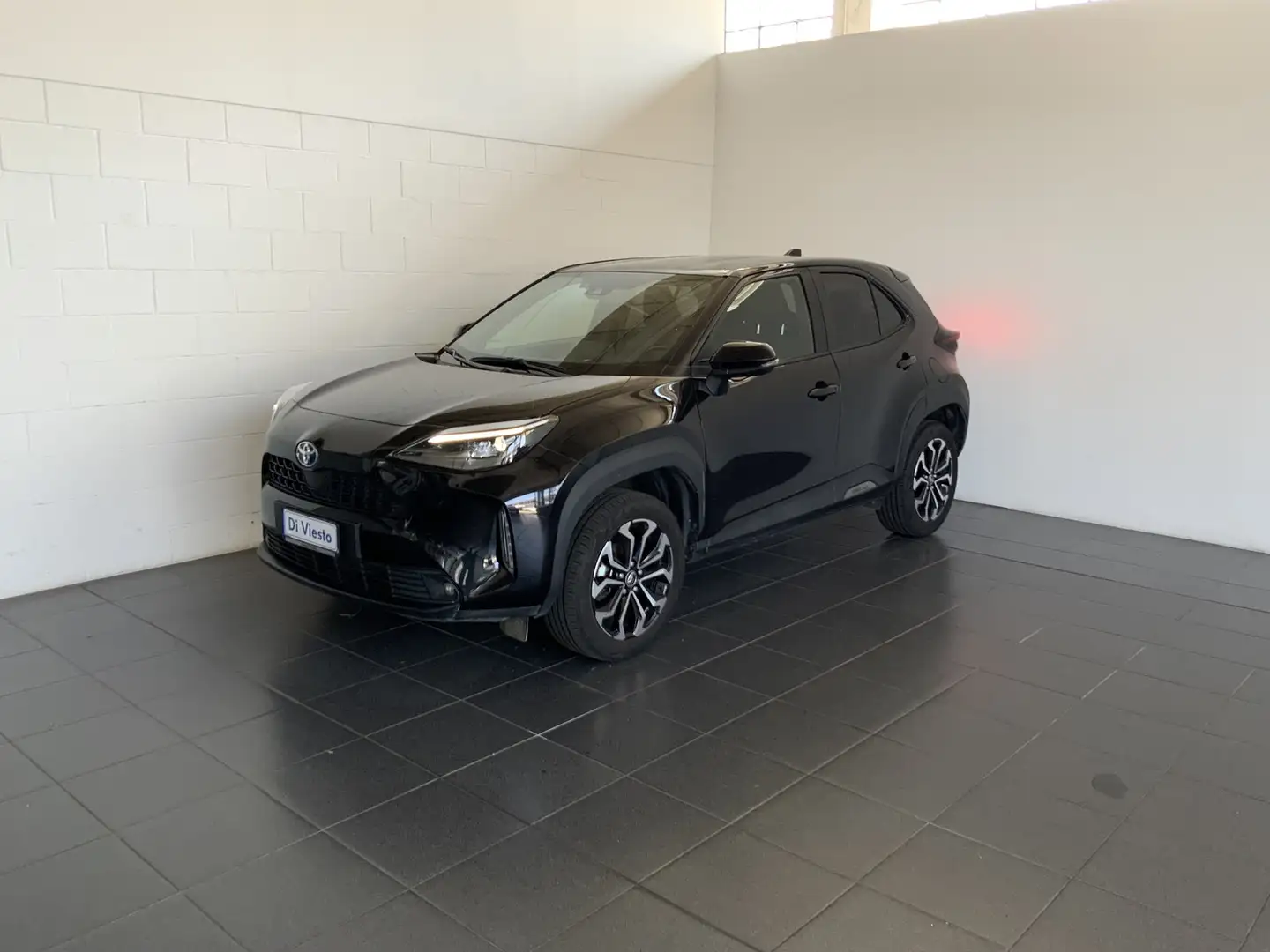Toyota Yaris Cross 1.5 h 116cv trend fwd e-cvt Nero - 1