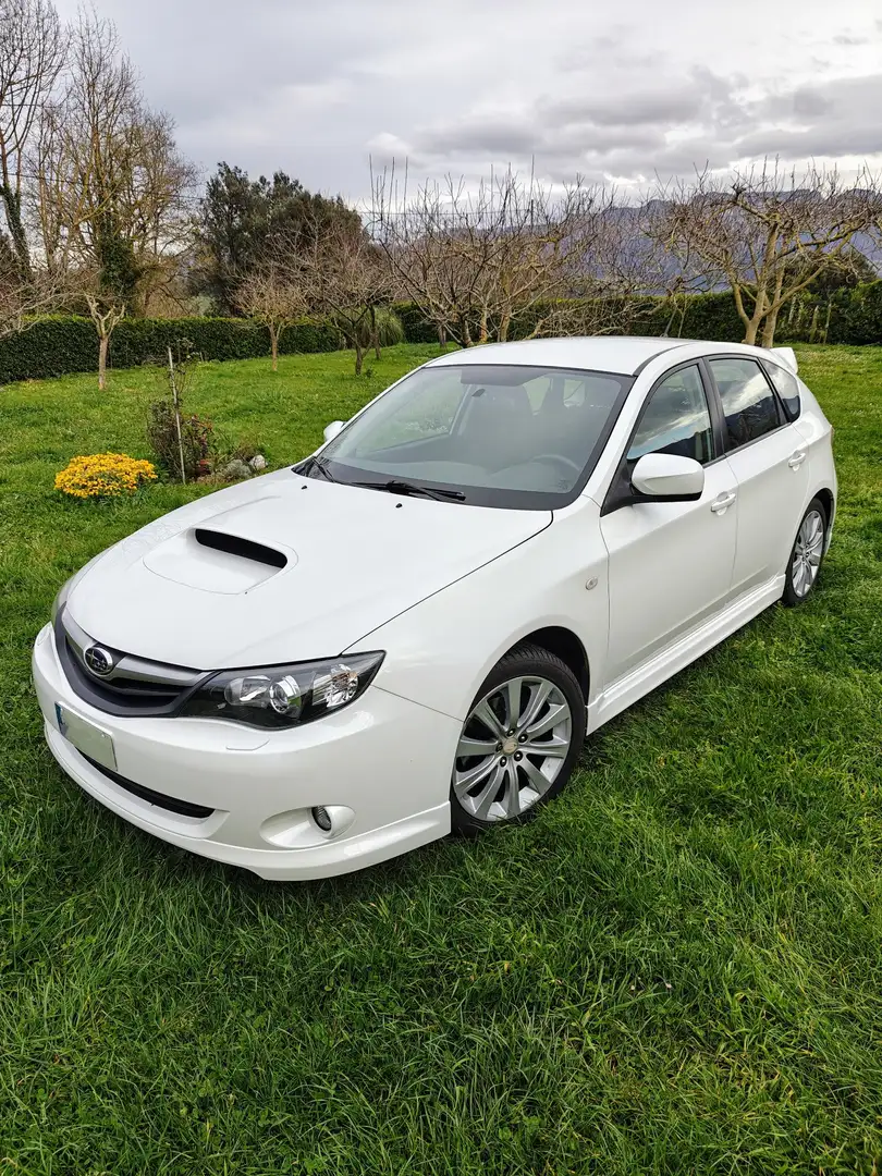 Subaru Impreza 2.0D Rally Edition Bílá - 1